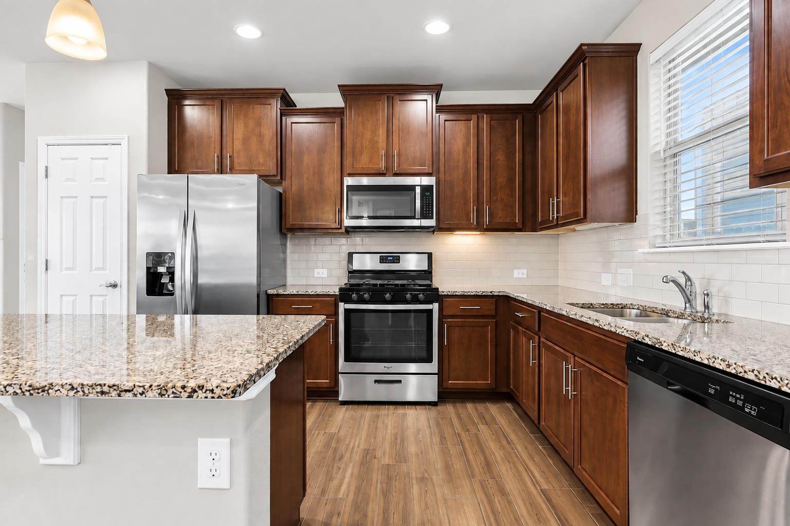 121 Guemal RD — photo 5