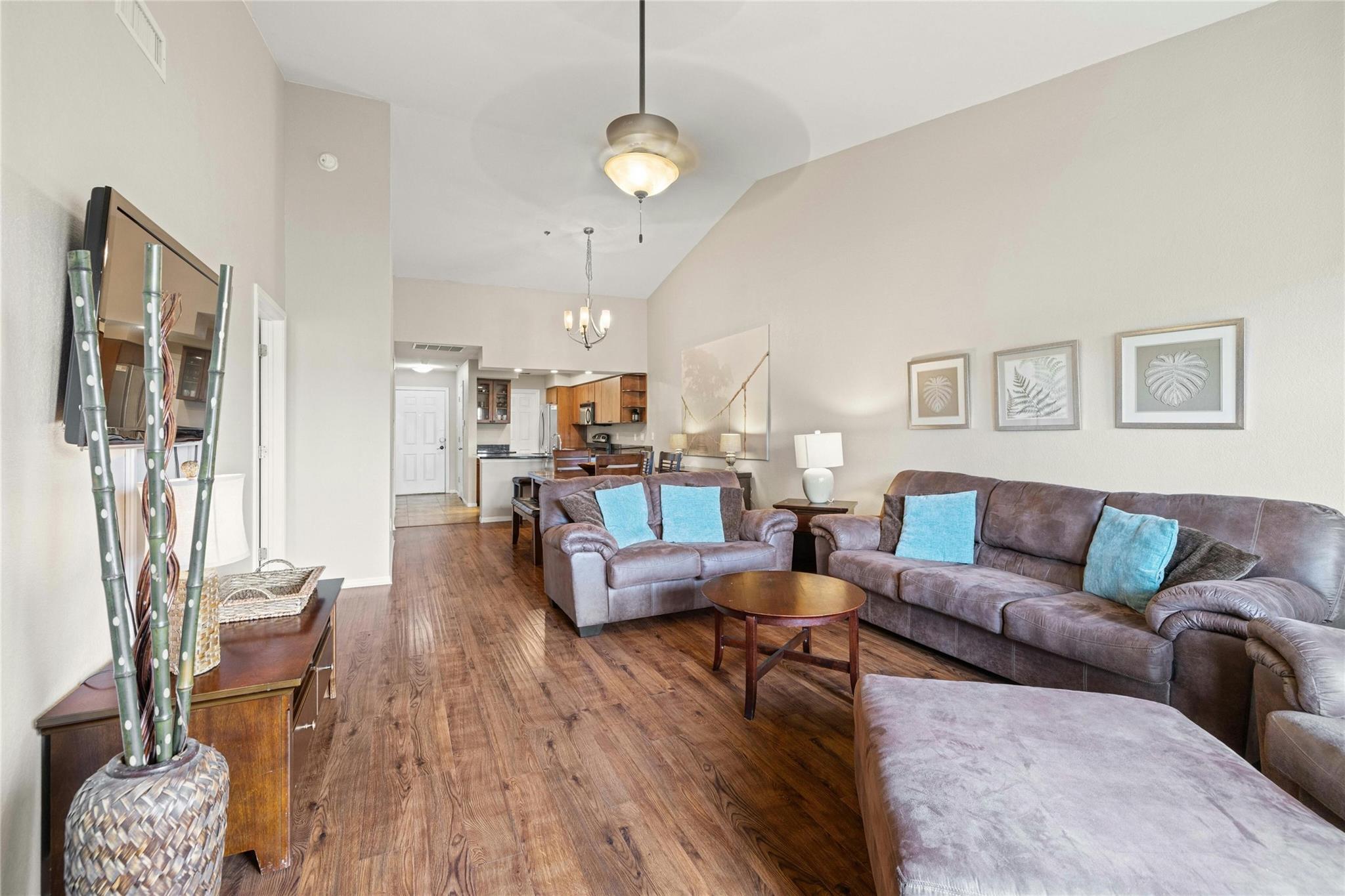 3404 American DR #3308 — photo 3