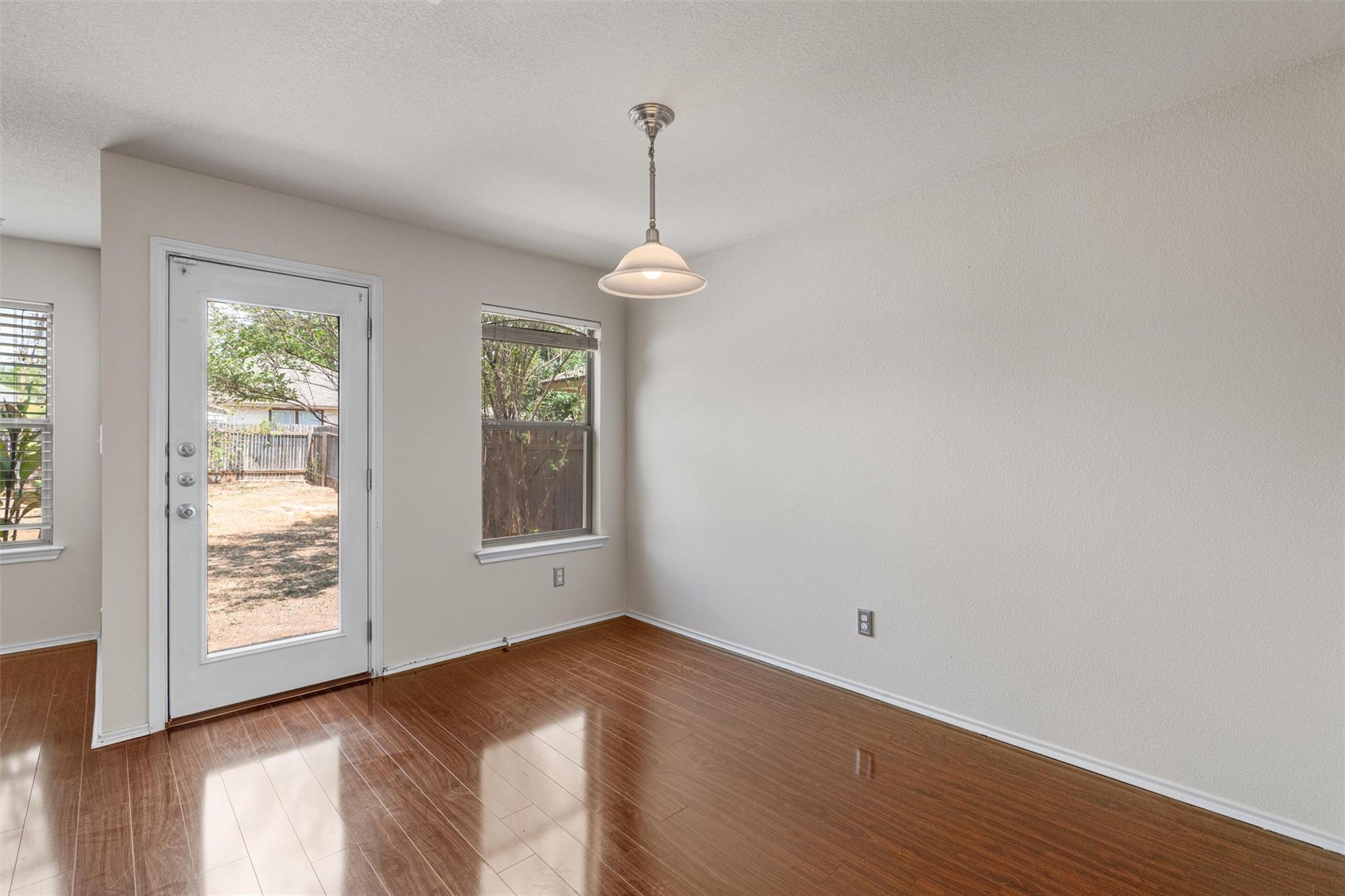 15012 Parrish LN — photo 5
