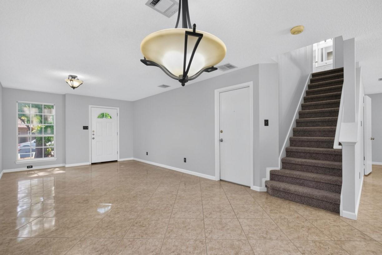 1410 Green Terrace DR — photo 5
