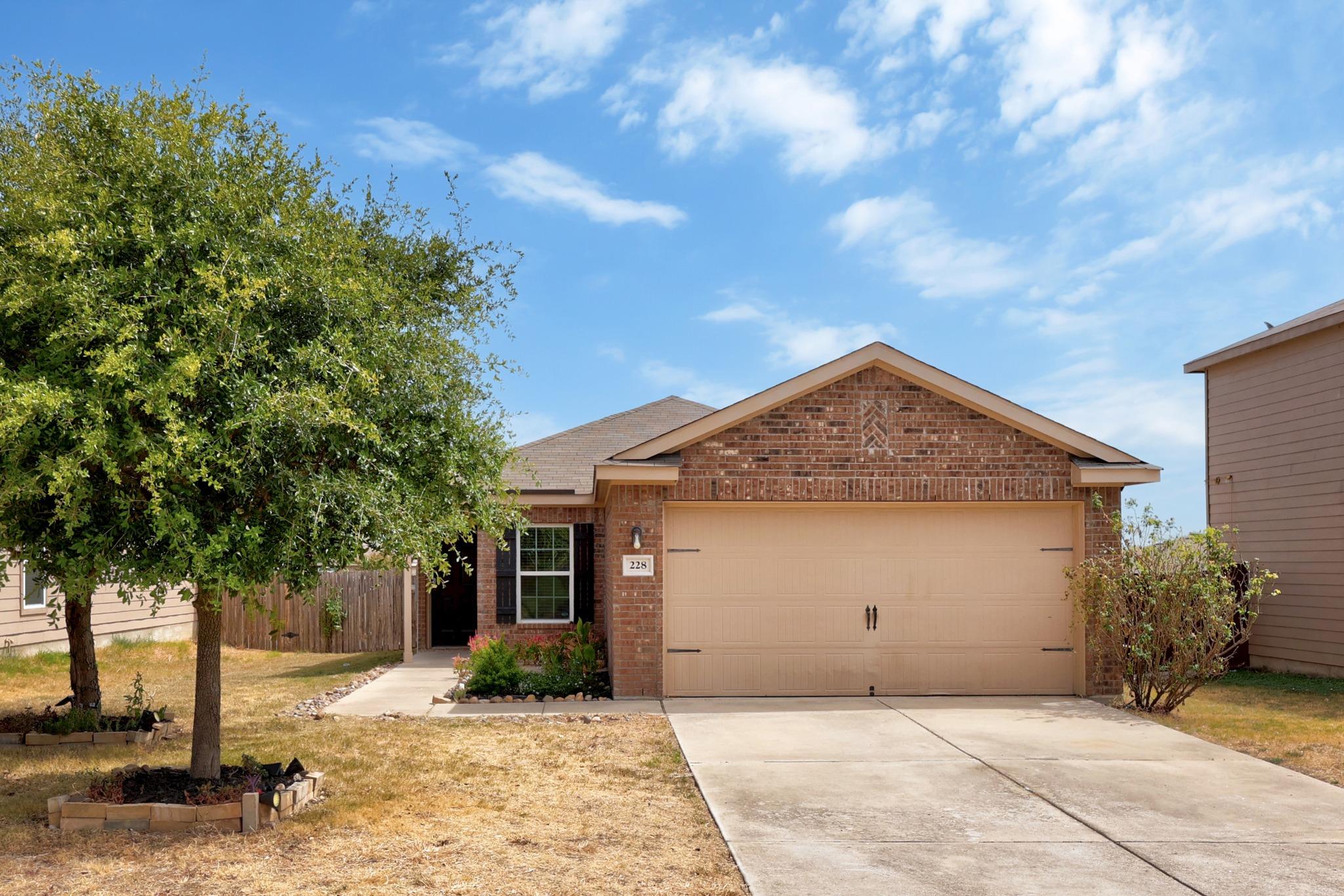 228 Millers LOOP — photo 3