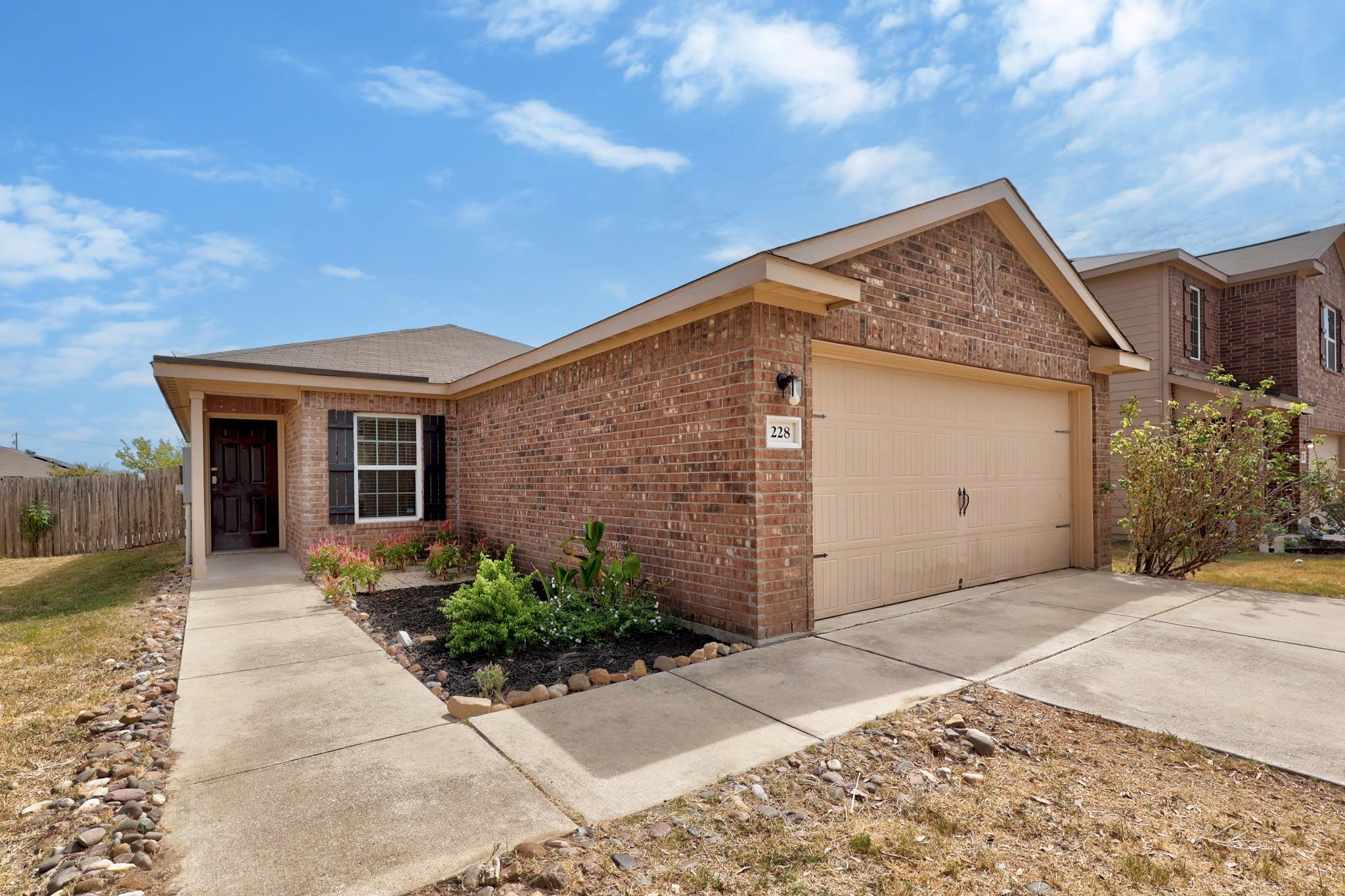 228 Millers LOOP — photo 4