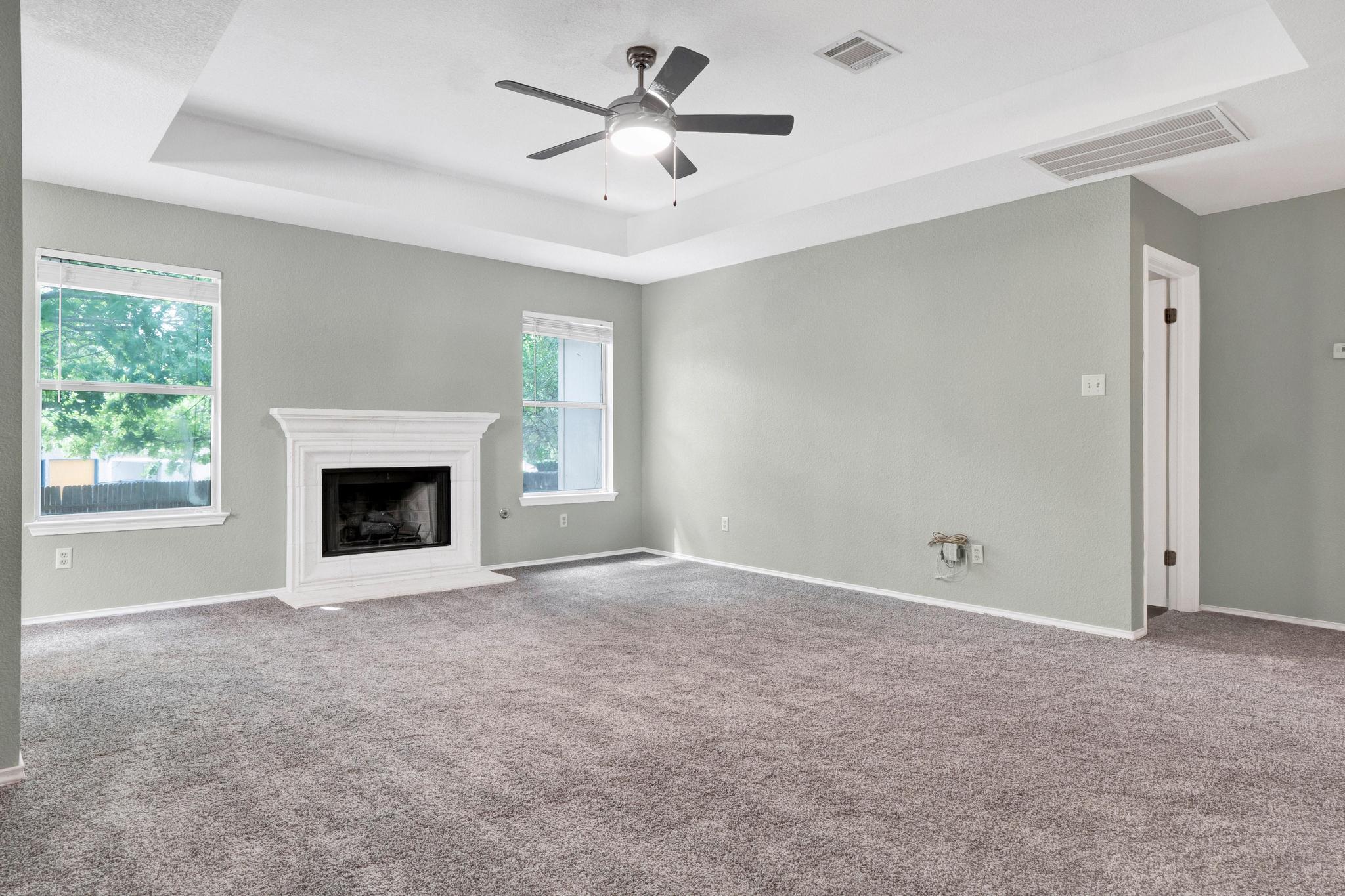 1415 Quicksilver CIR — photo 4