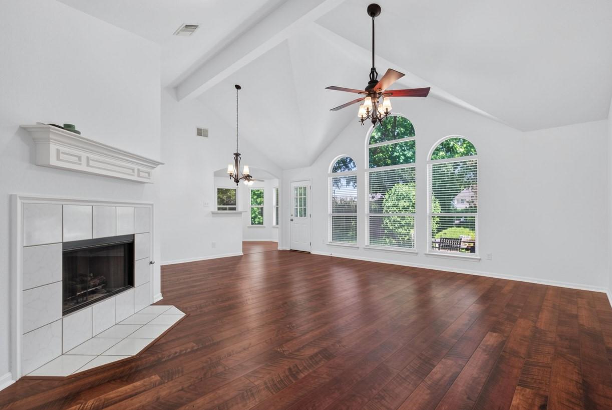 1402 Club Chase DR — photo 4