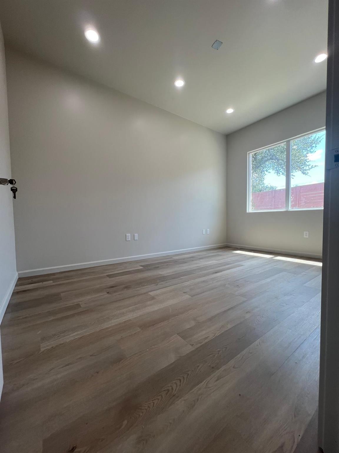 701 Crystal Falls PKWY #140 & 150 — photo 4