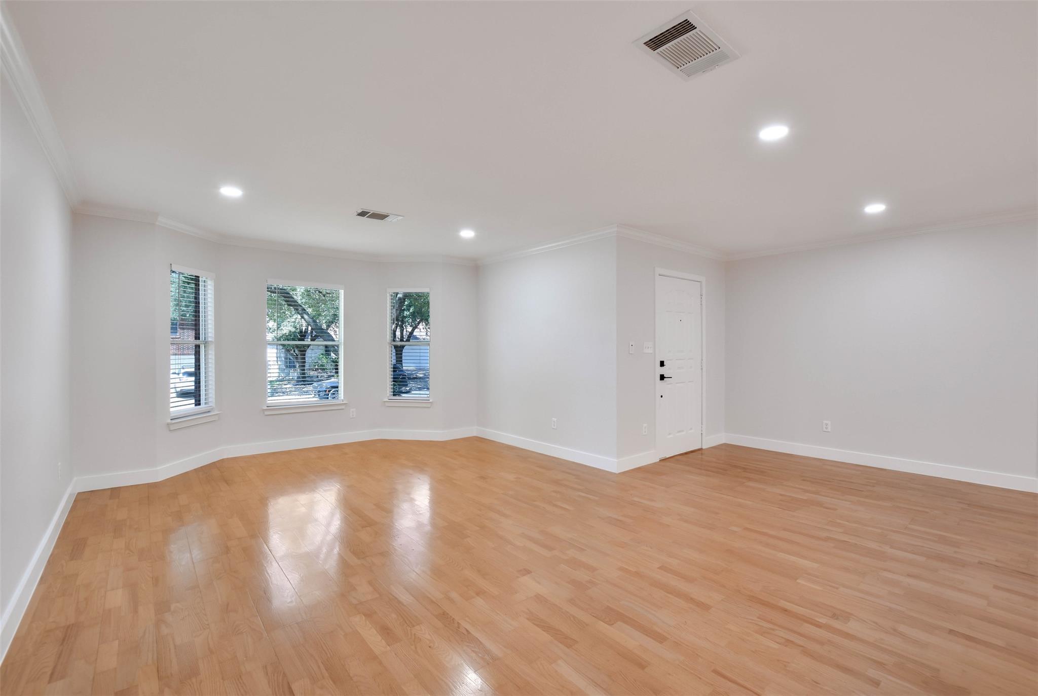 10903 Claywood DR — photo 4