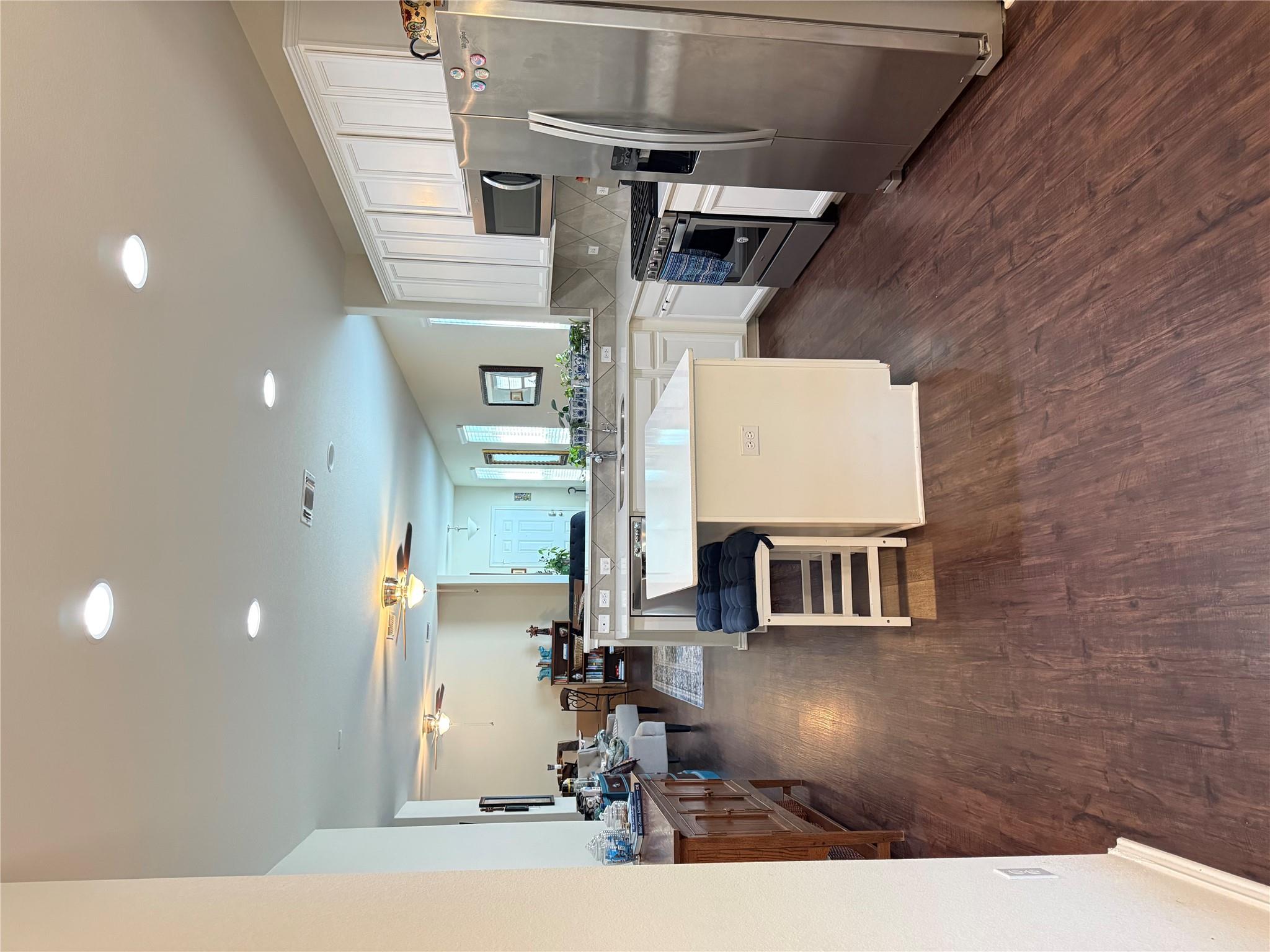 281 La Dera DR — photo 3