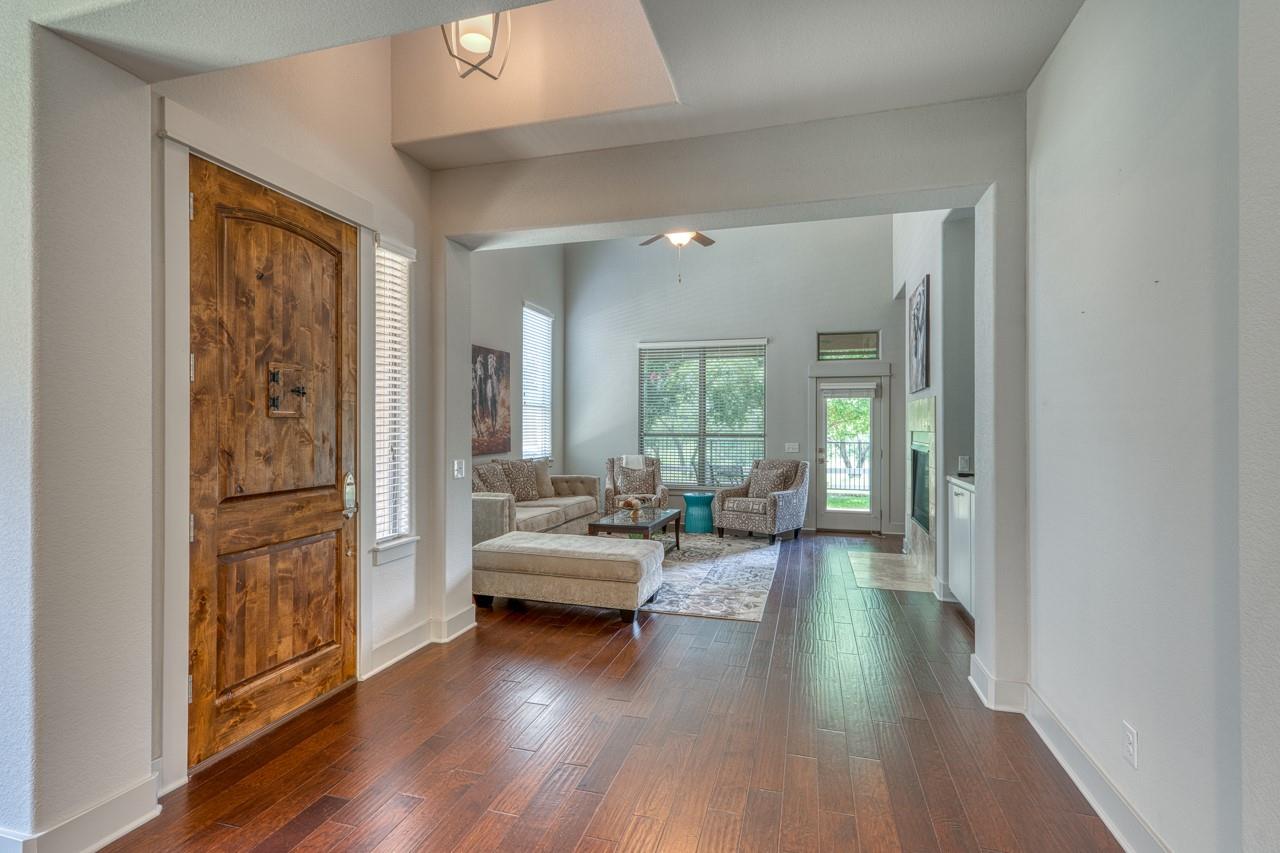 116 Tuscan DR — photo 3