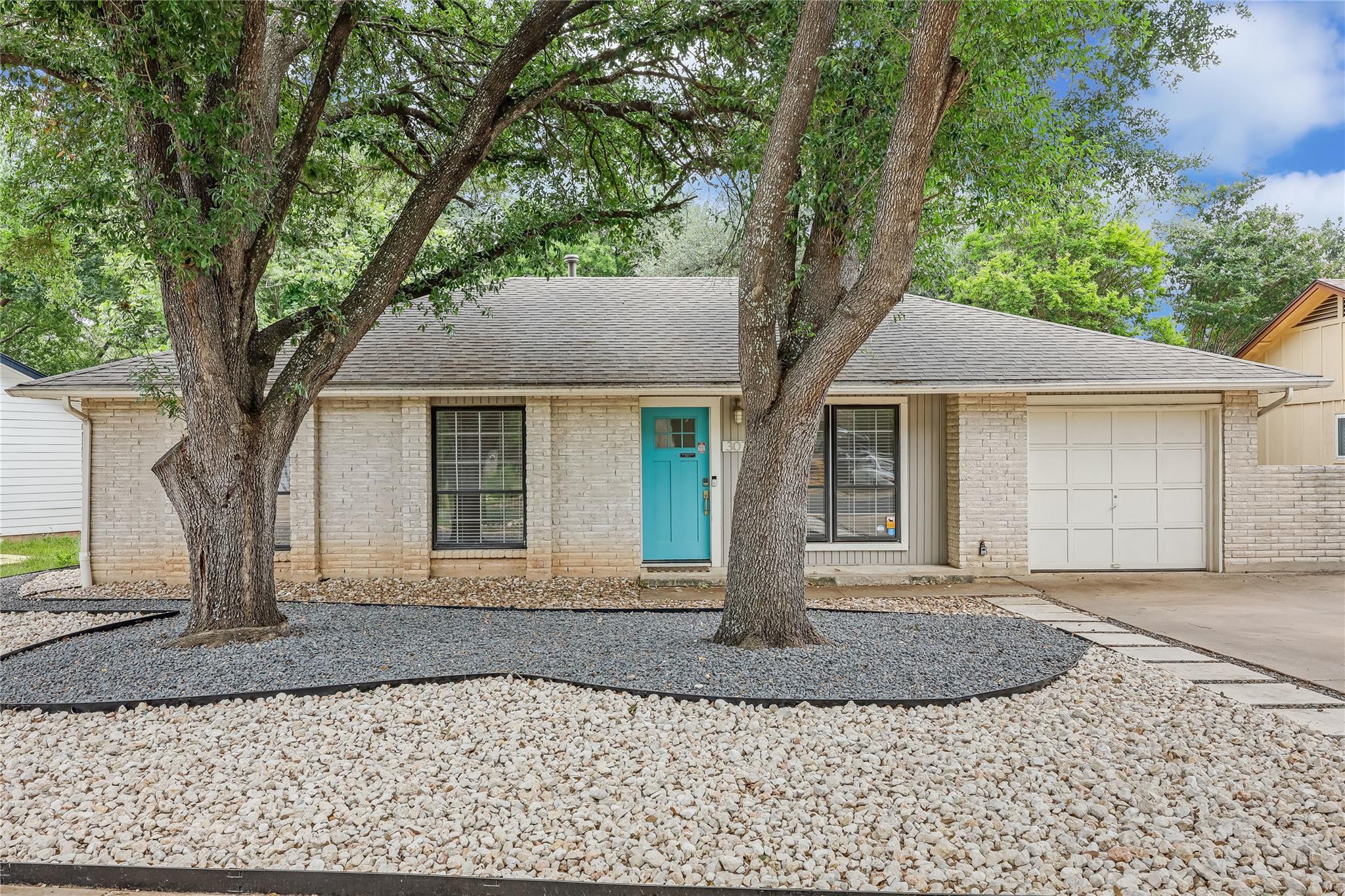 307 Thistlewood DR