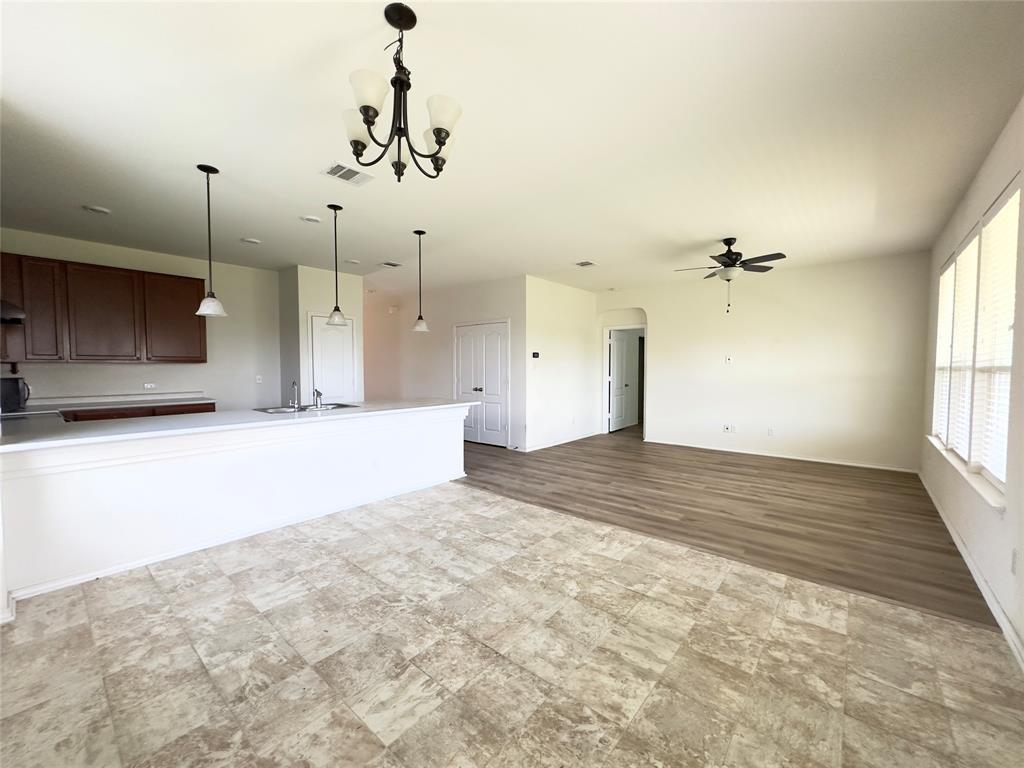 12409 Franklin D Roosevelt ST — photo 4