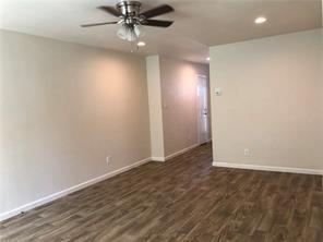 407 Vista West CT — photo 3