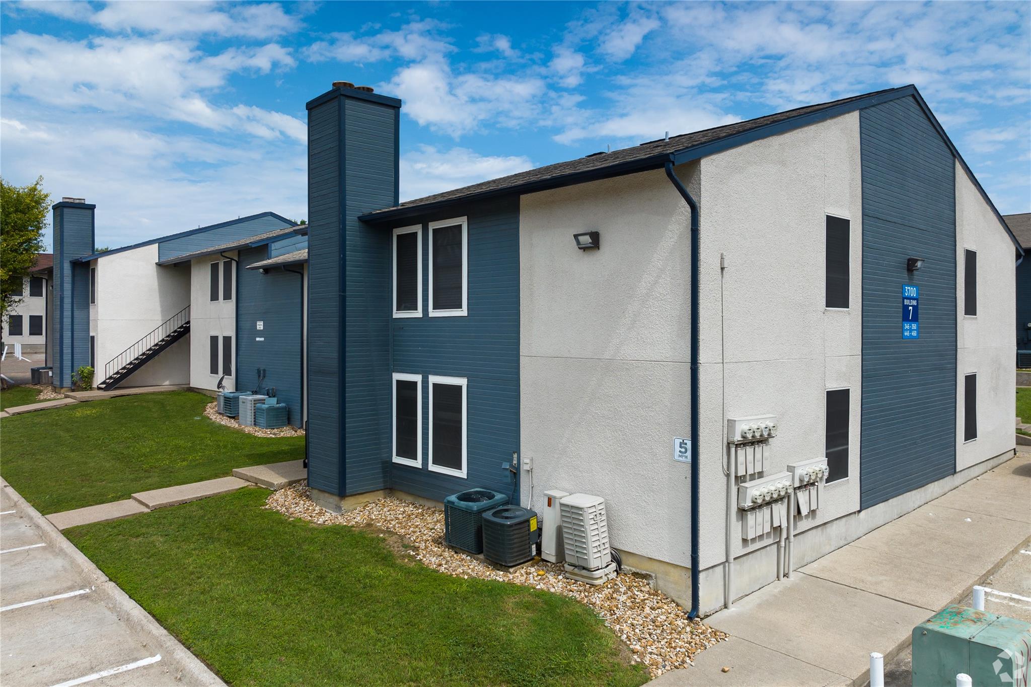 3700 Tyler ST #00408 — photo 4
