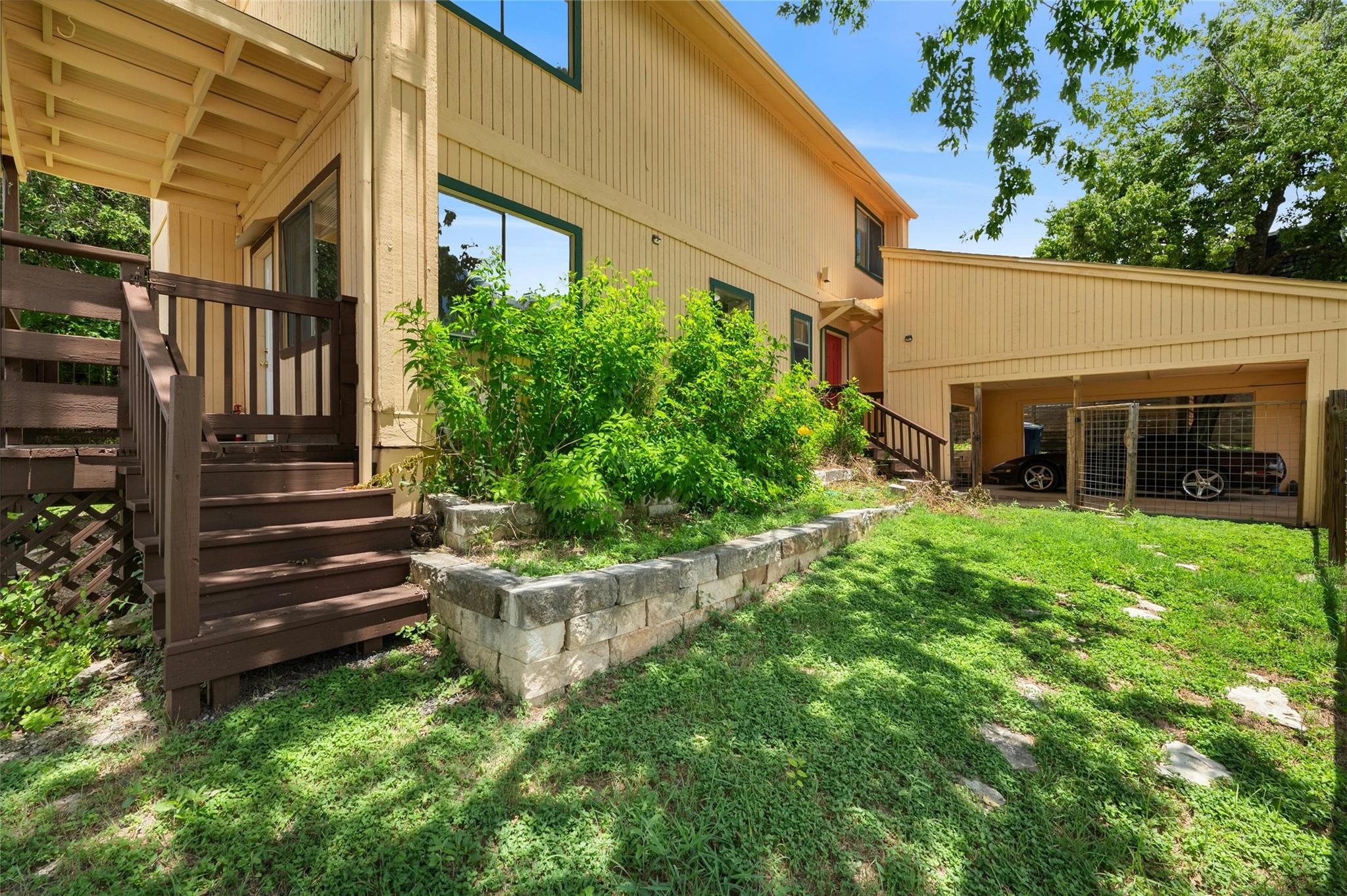 2316 Montclaire ST #A — photo 4