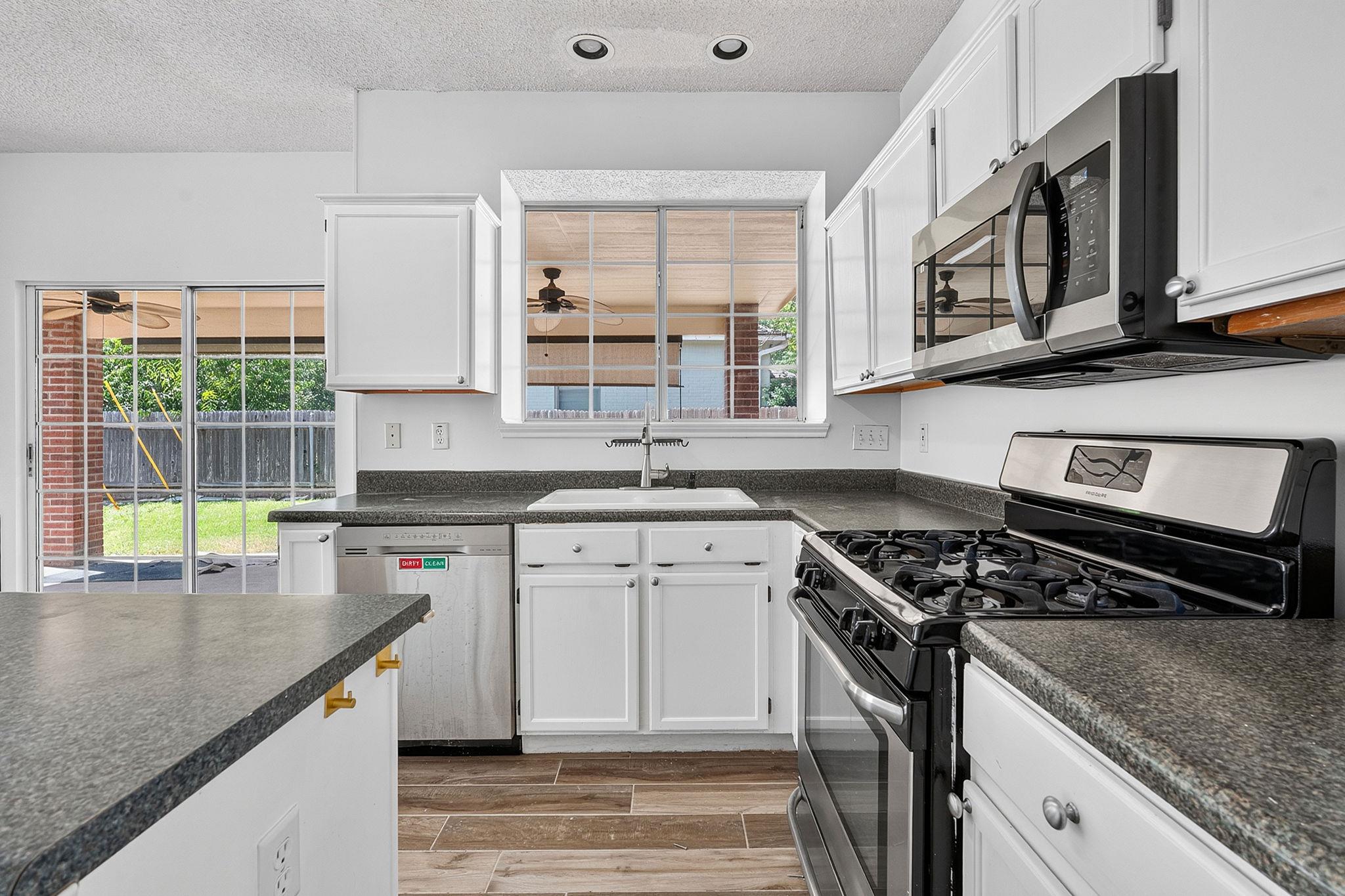 2721 Little Elm TRL — photo 3
