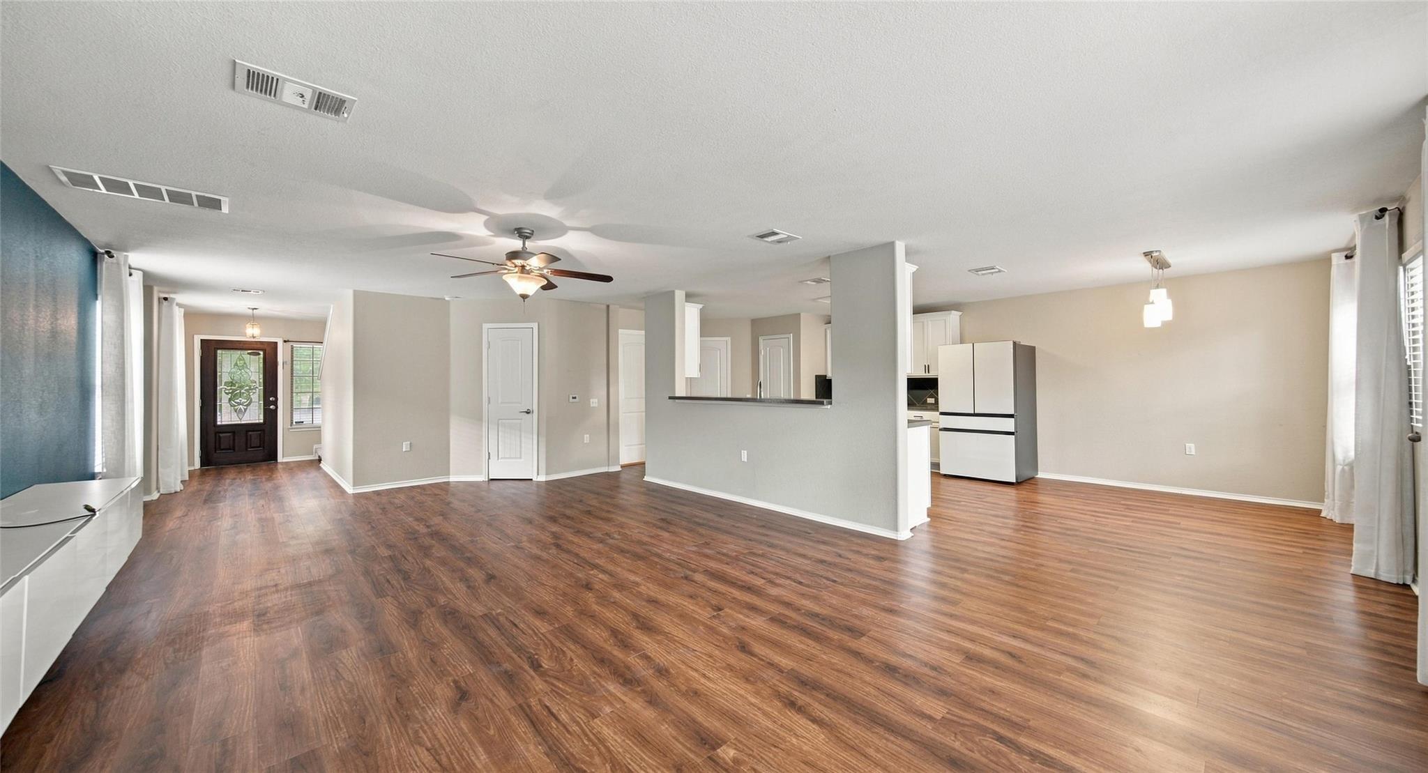 7224 Crestone RD — photo 5