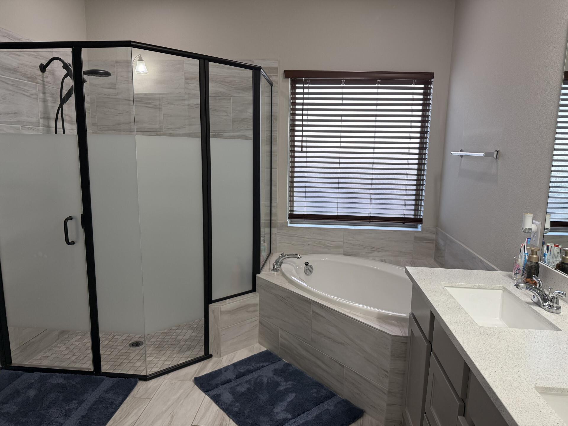 136 Ironbark BND — photo 5