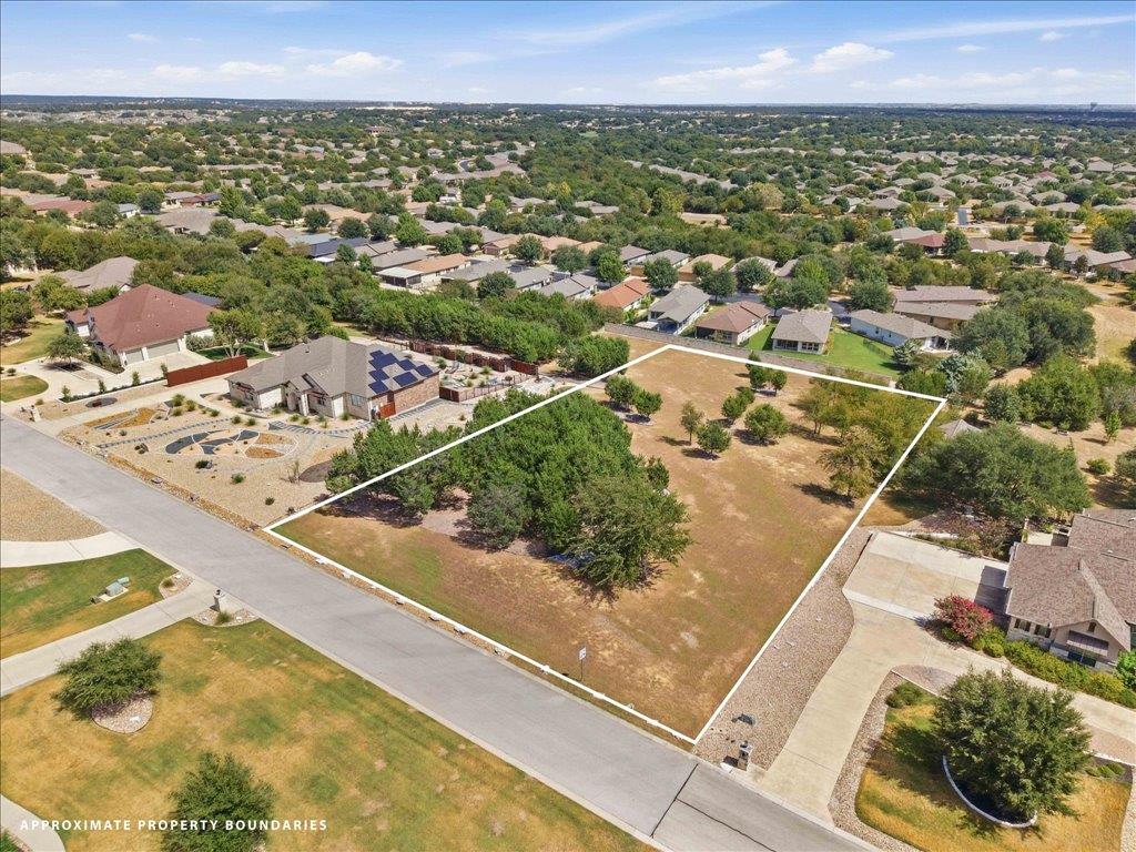 232 Standing Oak DR — photo 5