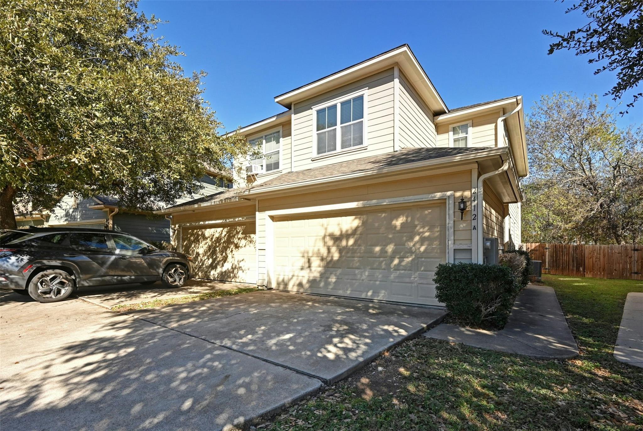 2412 Allred DR