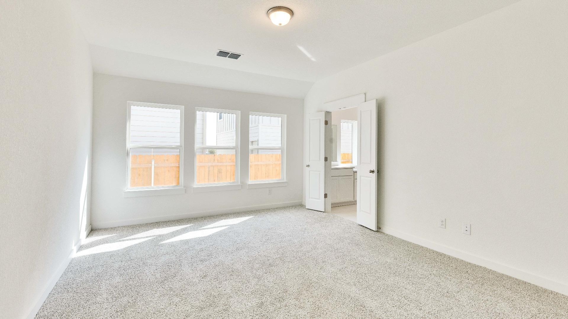 512 Bloomington LOOP — photo 4
