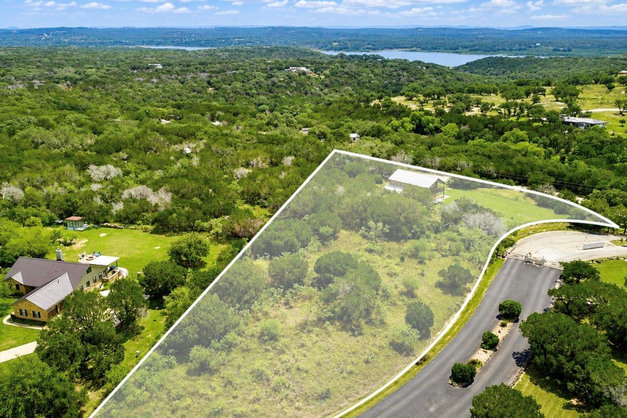 112 Ridge Harbor DR — photo 4