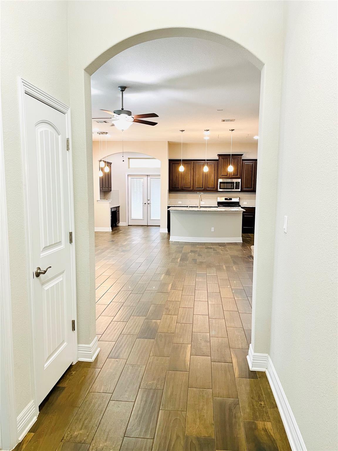 542 Bonnet BLVD — photo 3