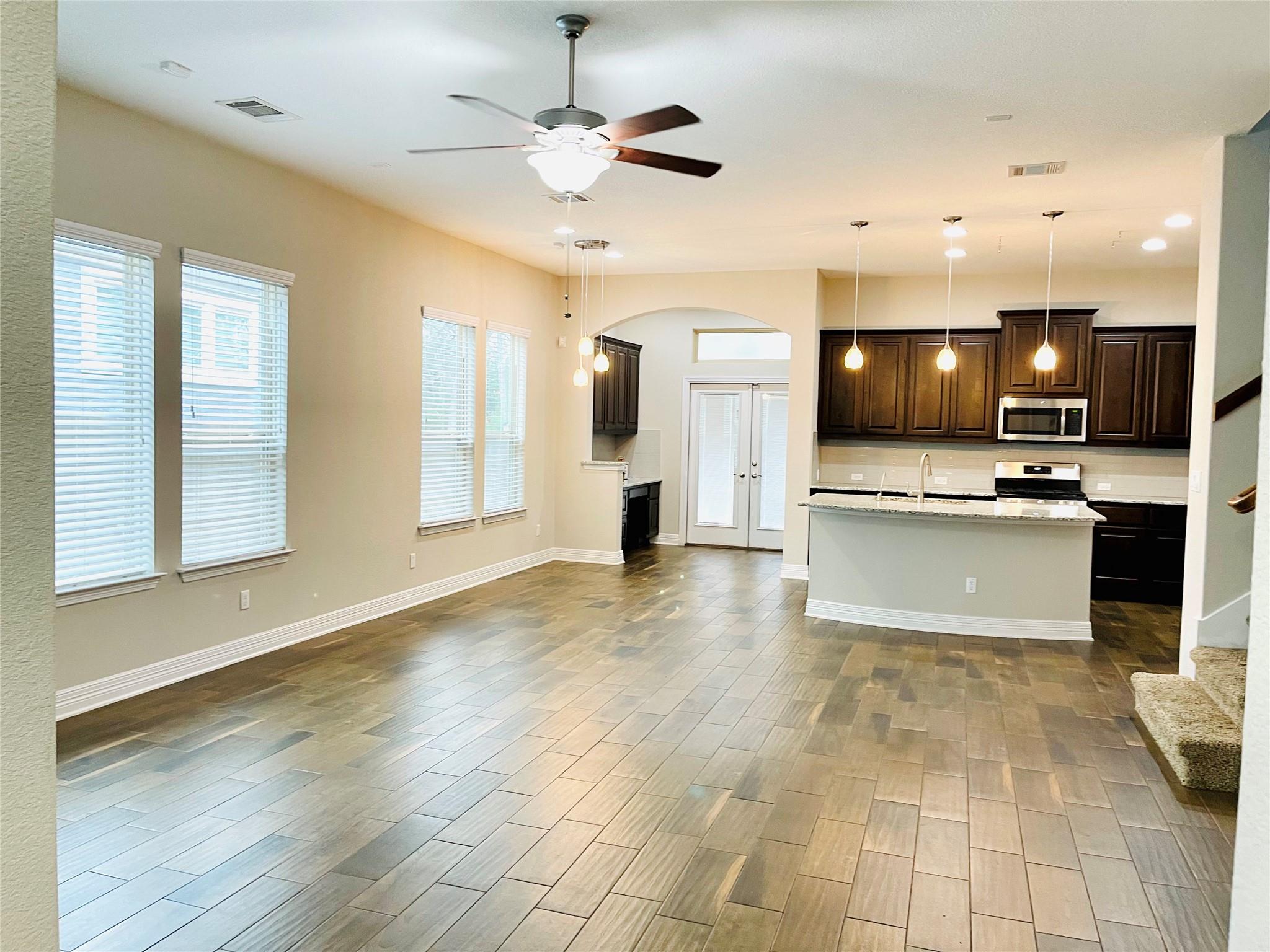 542 Bonnet BLVD — photo 5