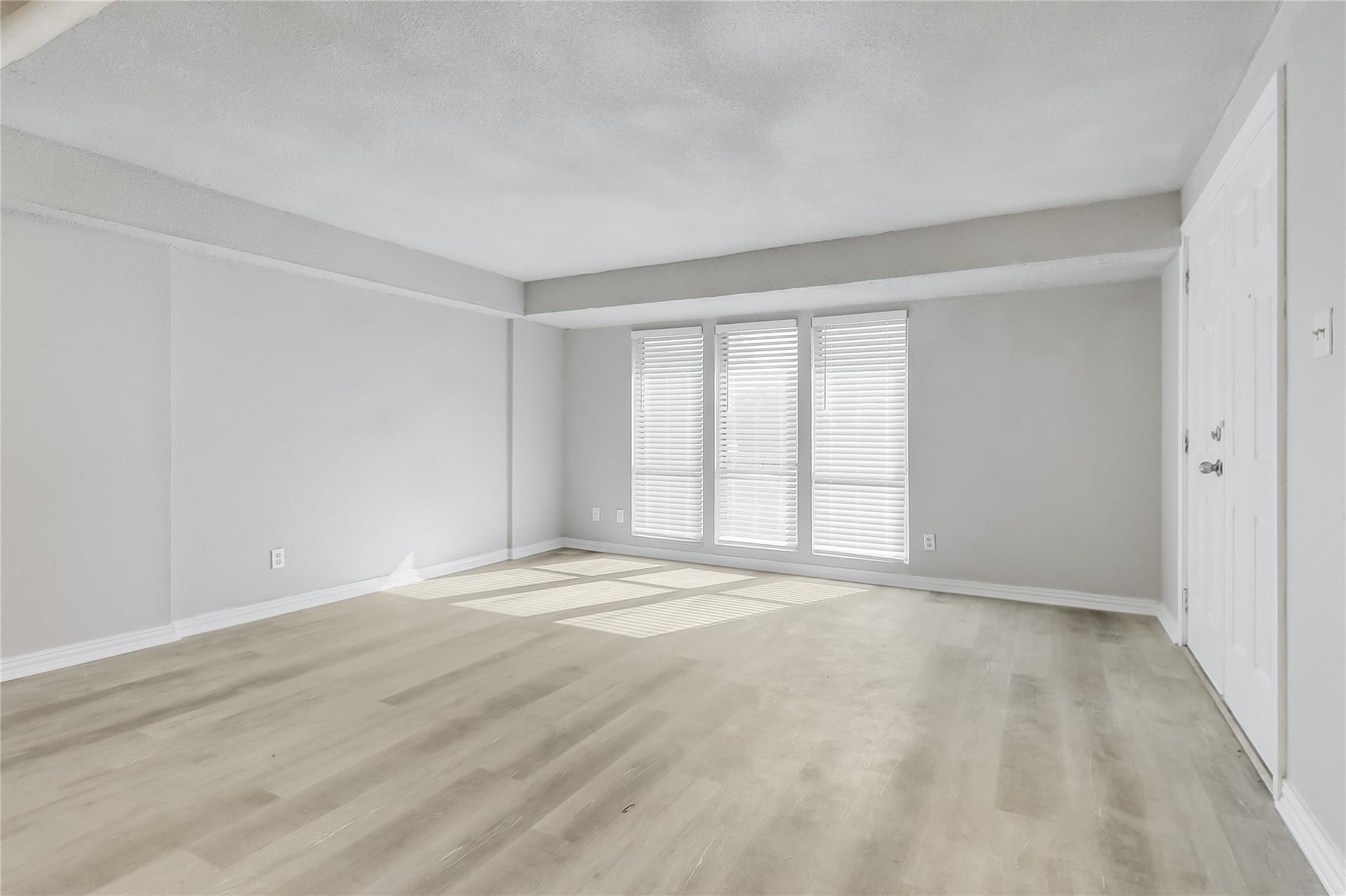 5918 Lago Vista WAY #D33 — photo 5