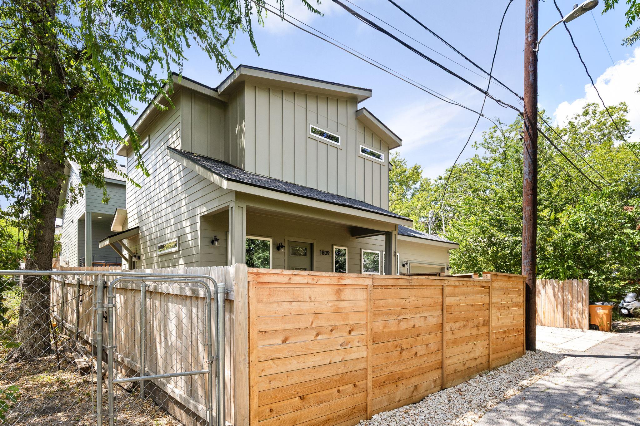 1809 Maple Ave #2 — photo 4
