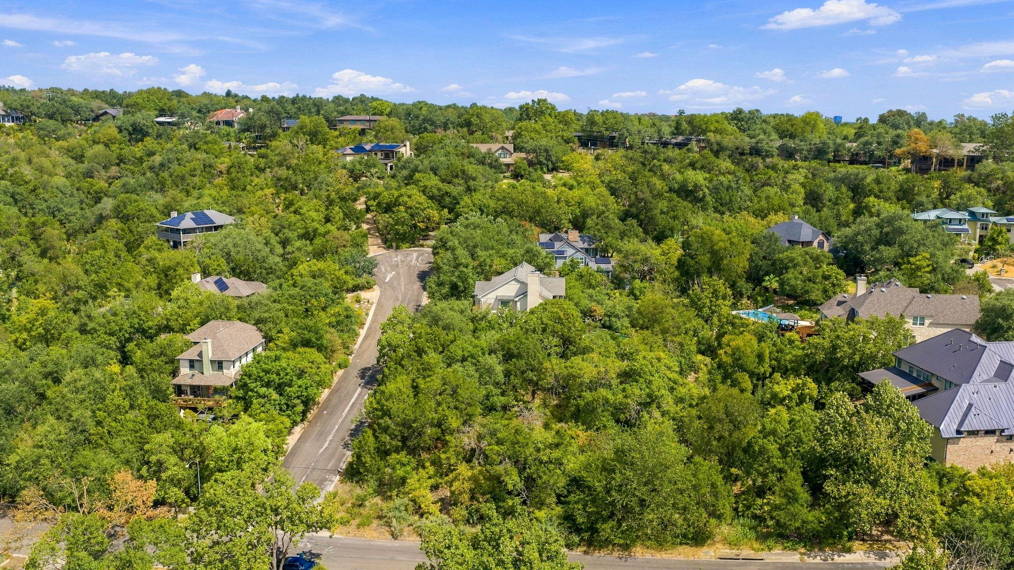 6401 Dry Cliff CV — photo 4