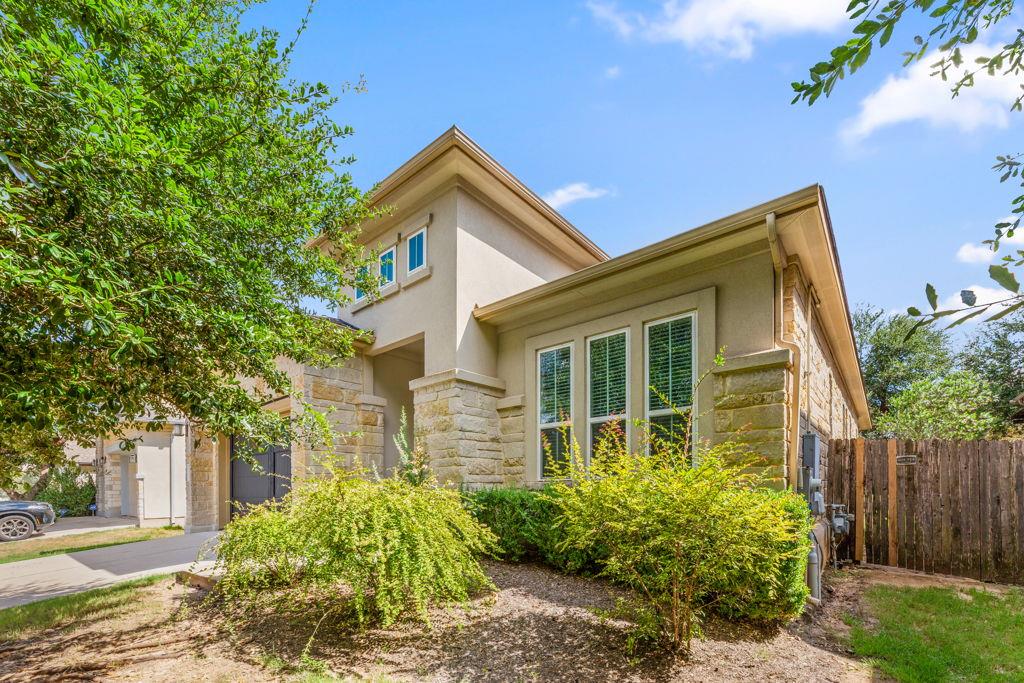 5209 Mandevilla DR — photo 4