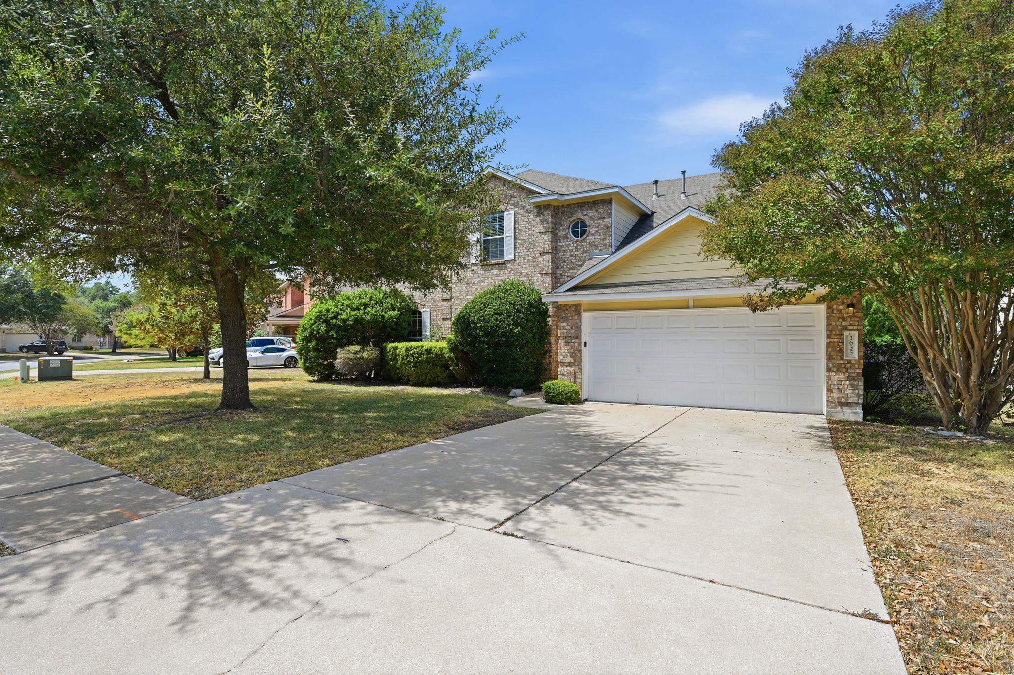 1635 Abbey LN — photo 3