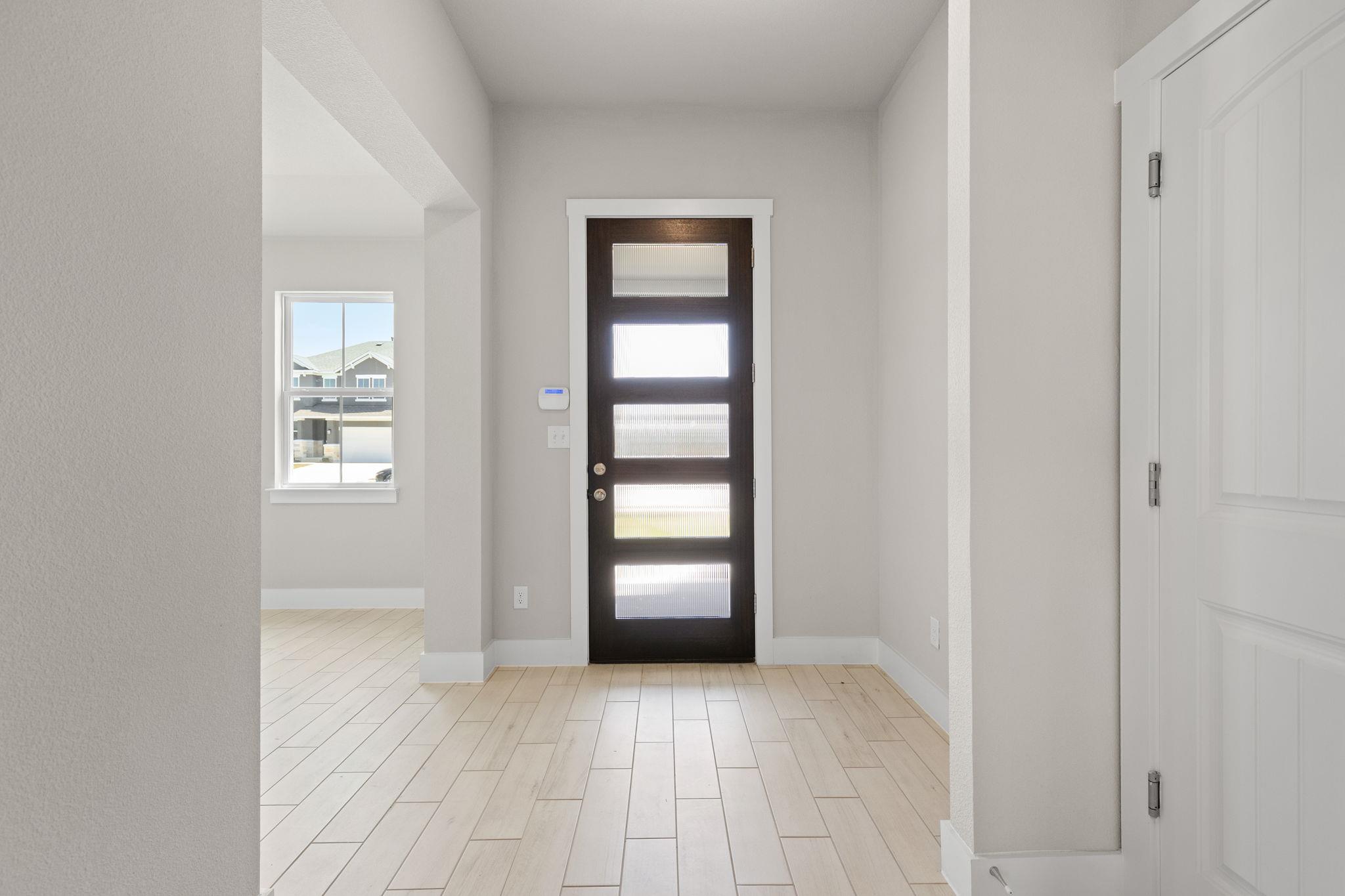 19128 Ariel Elena WAY — photo 5