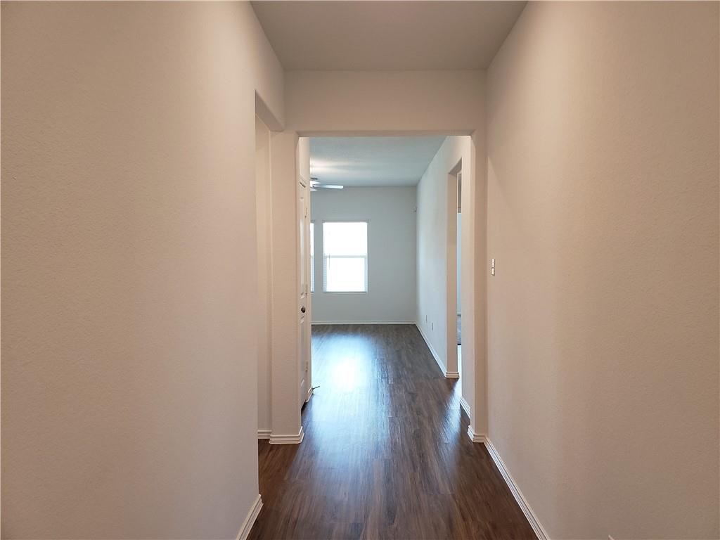 109 Red Buckeye ST — photo 5