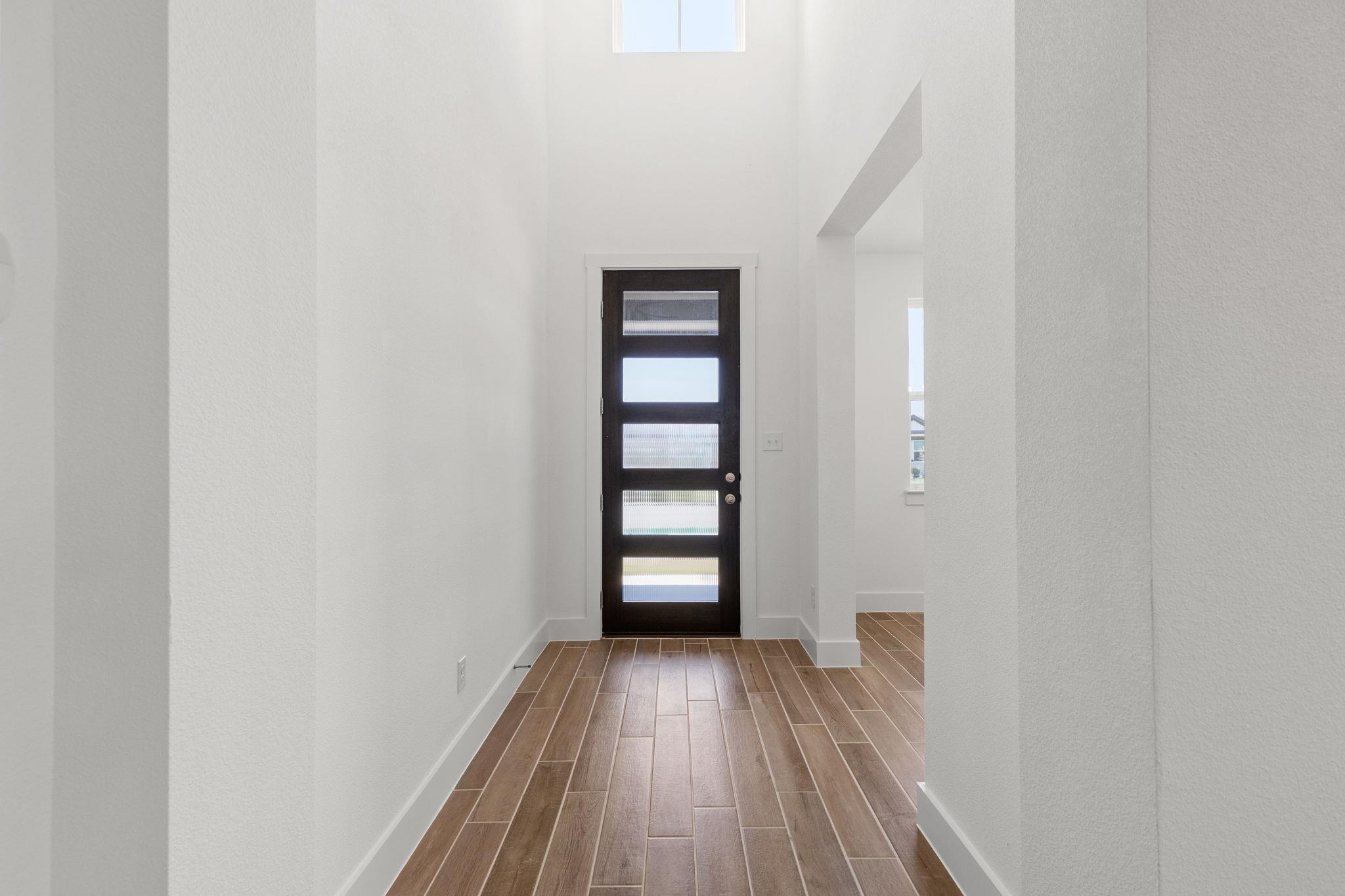 19133 Ariel Elena WAY — photo 3