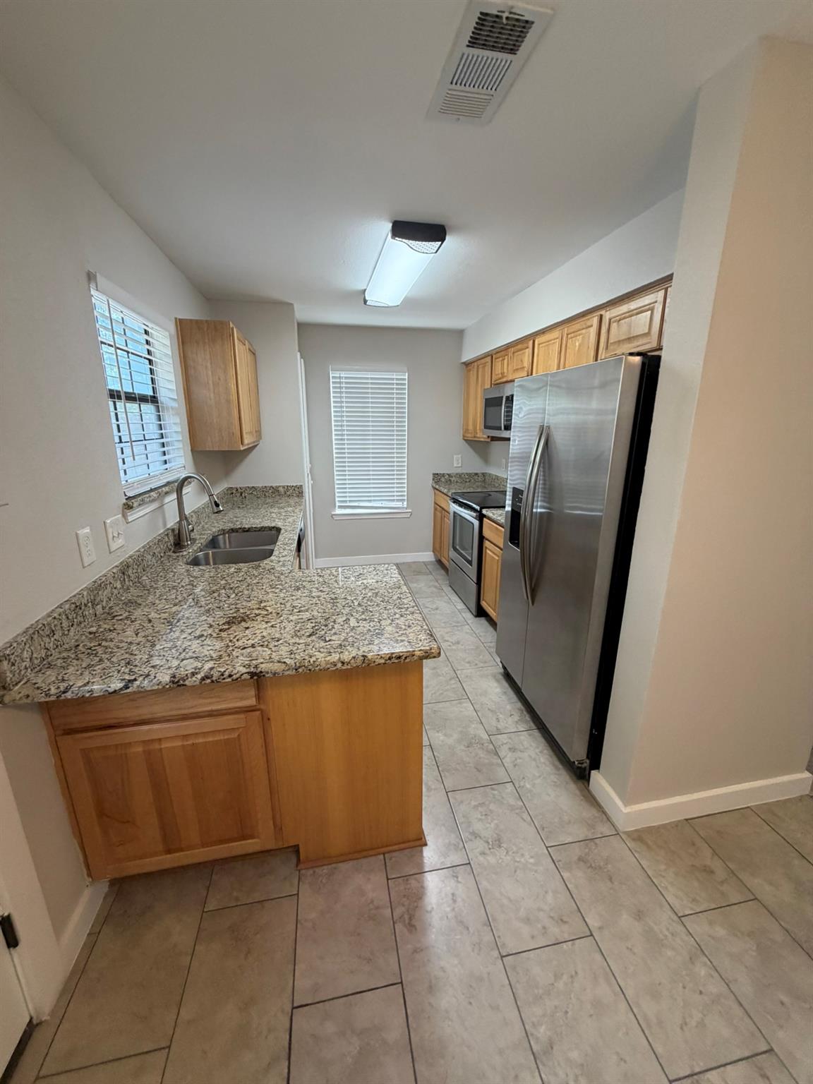 404 West ST #D — photo 5