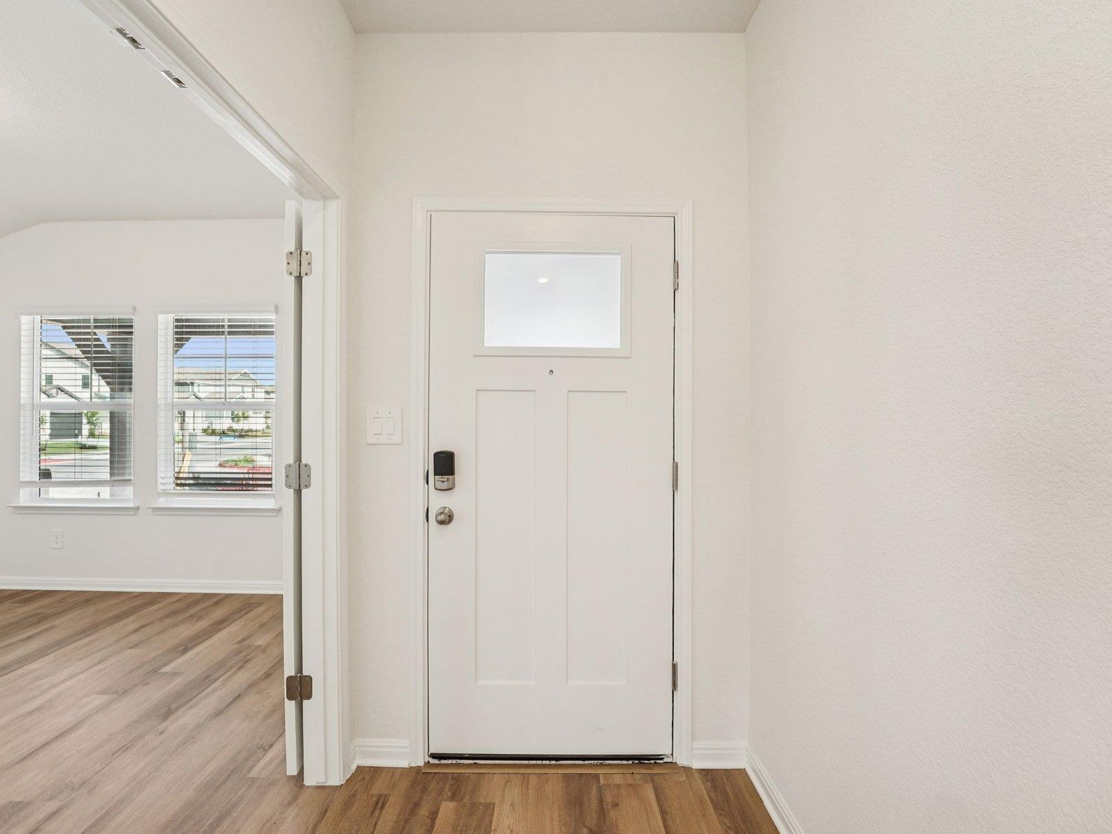 164 Leland Ave — photo 3