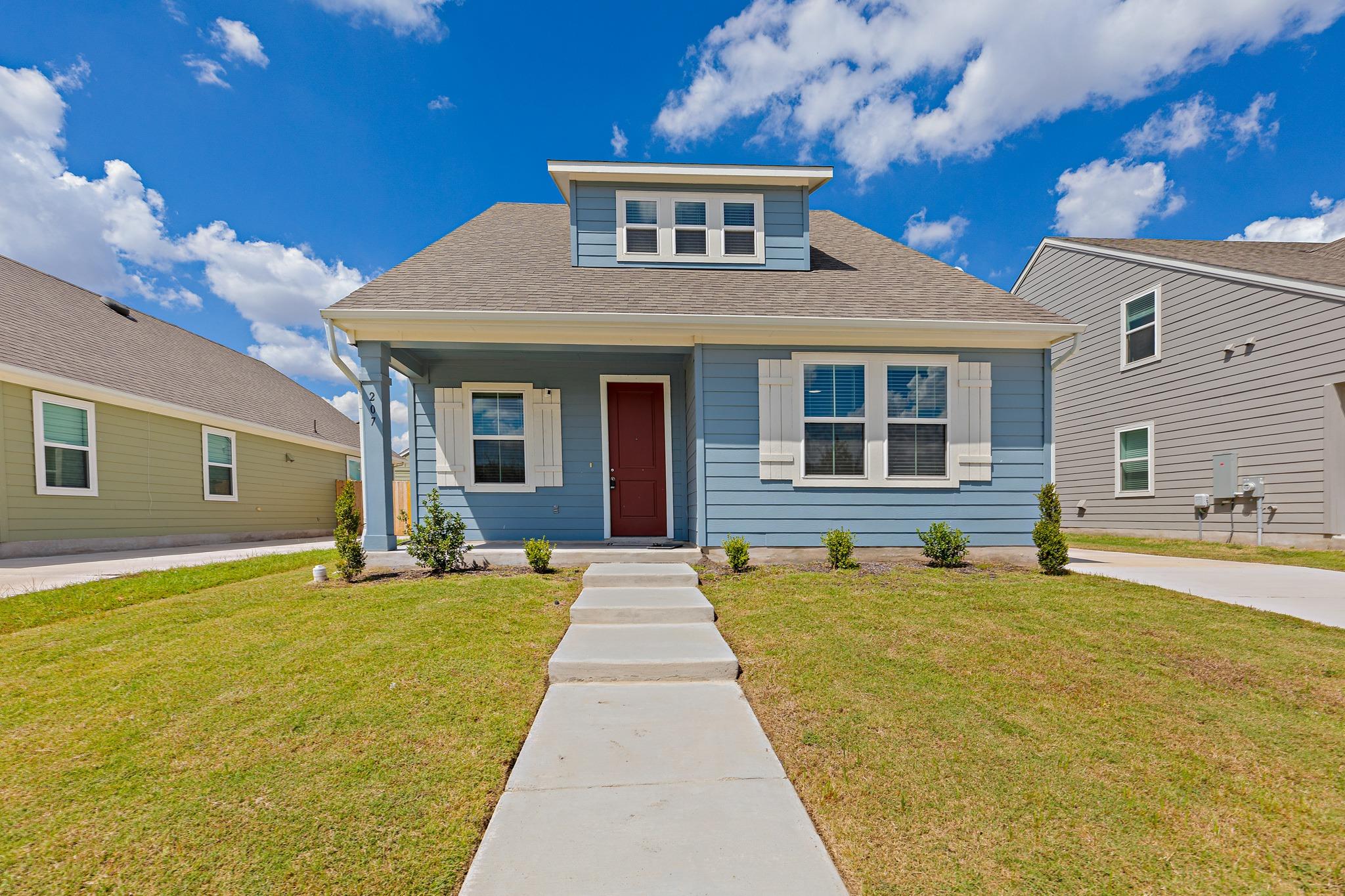 207 Cherry Blossom LN — photo 4