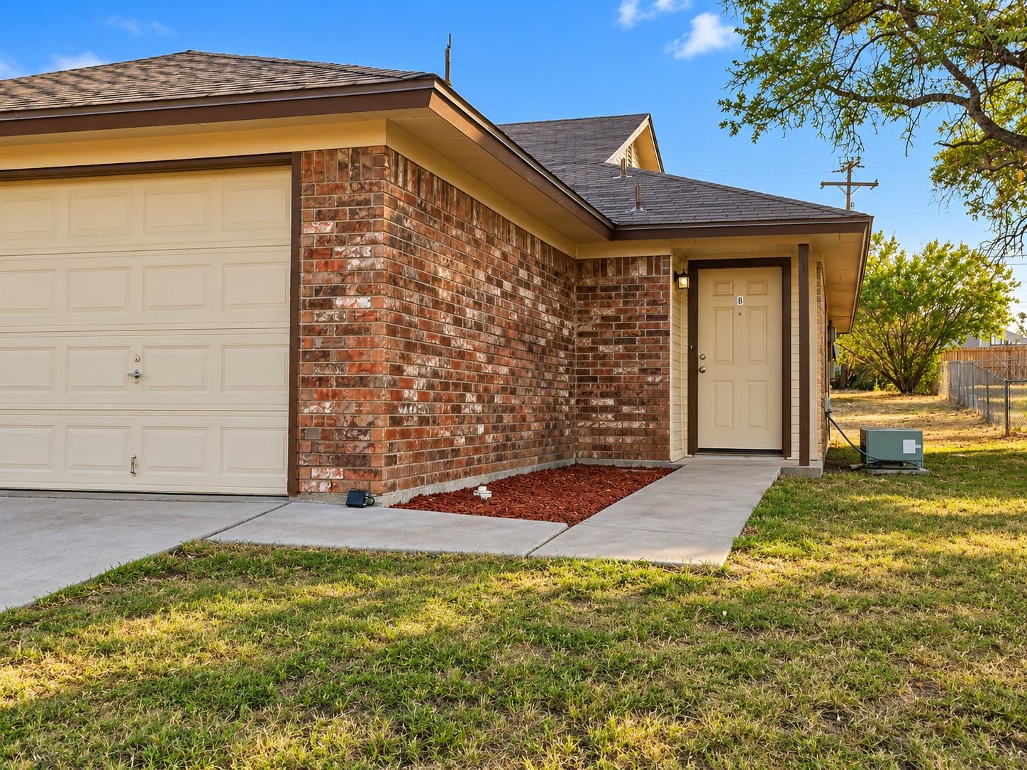105 Northern Dove LN #B — photo 3