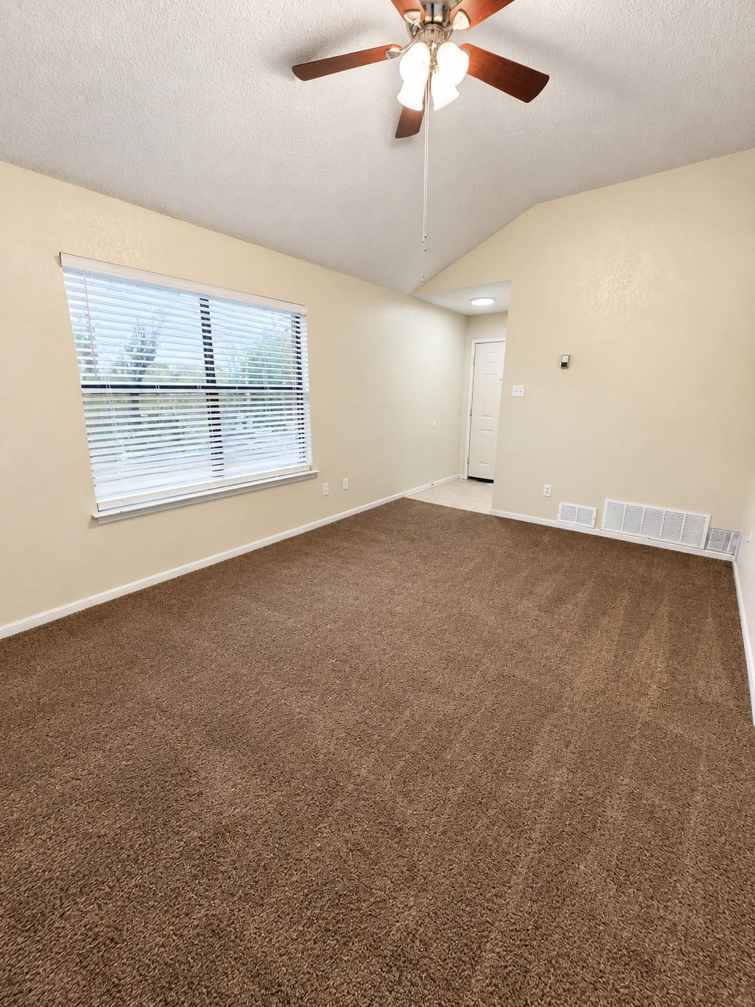 105 Northern Dove LN #B — photo 5