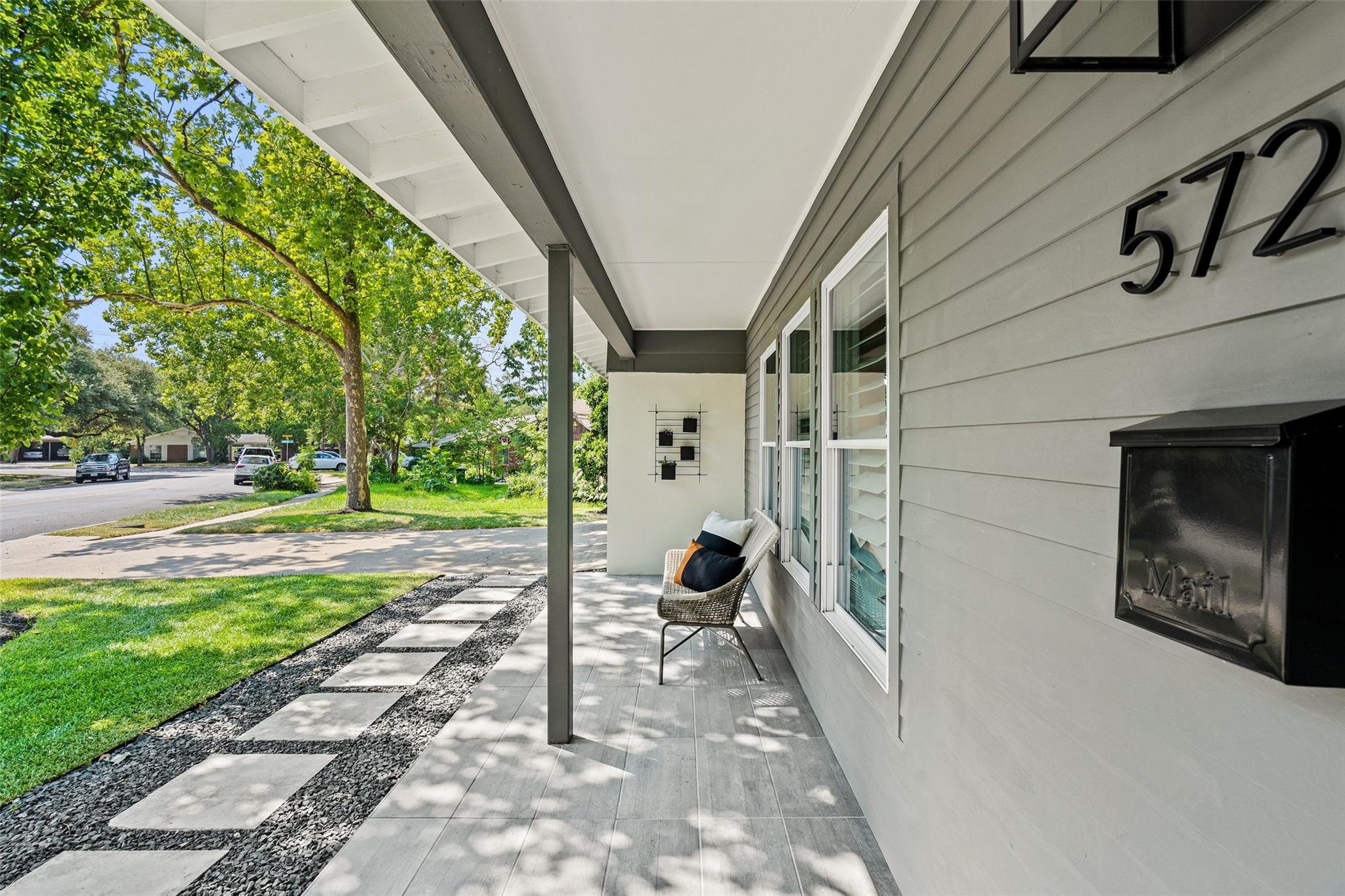 5721 Louise LN — photo 5