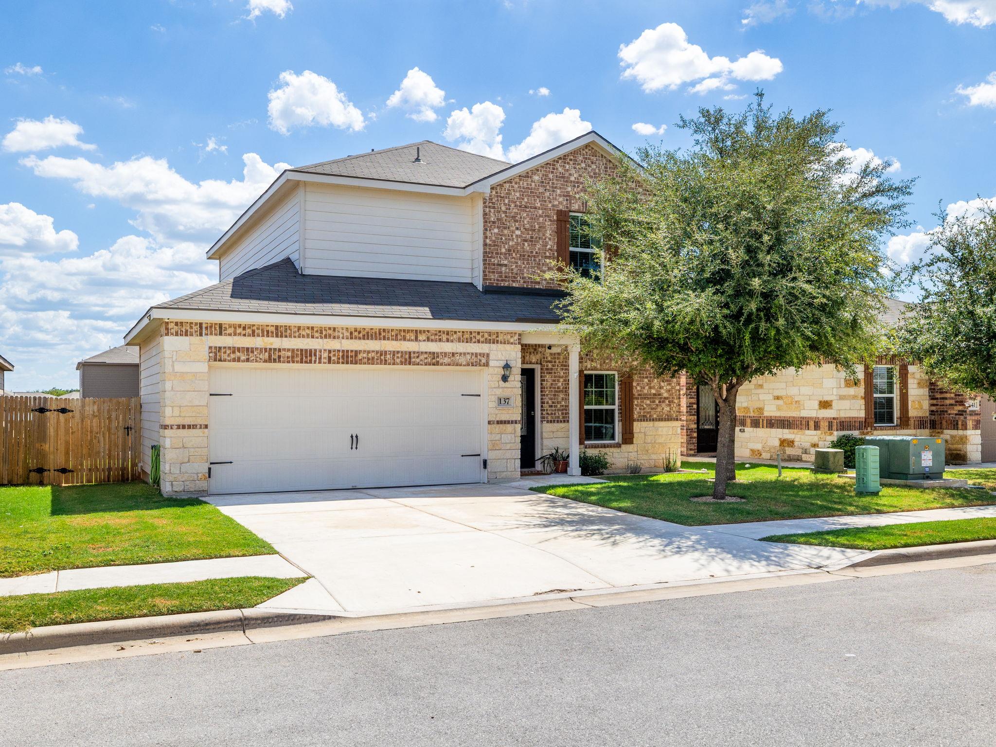 137 Star Spangled DR — photo 3