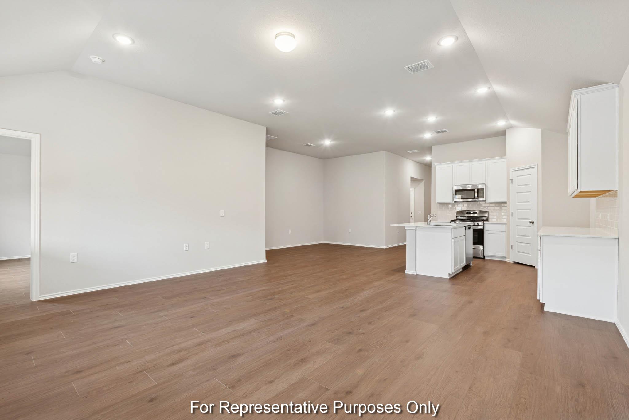 7124 Fayetteville DR — photo 3
