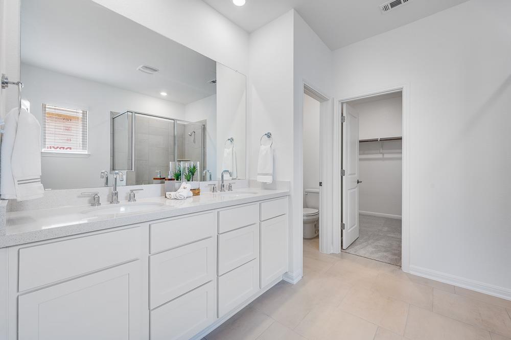 4009 Wynn RD — photo 5