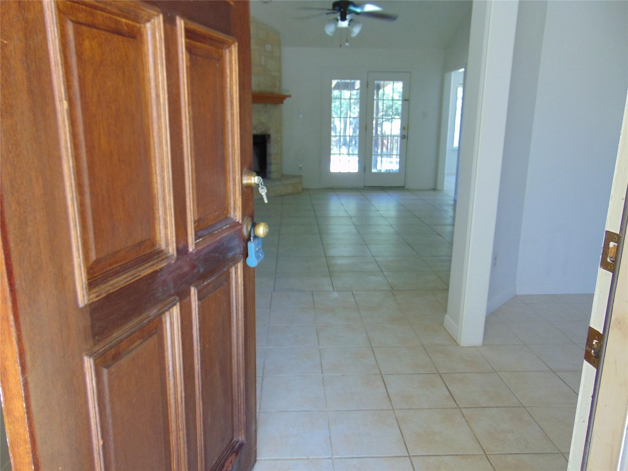 805 Barton Creek DR — photo 3