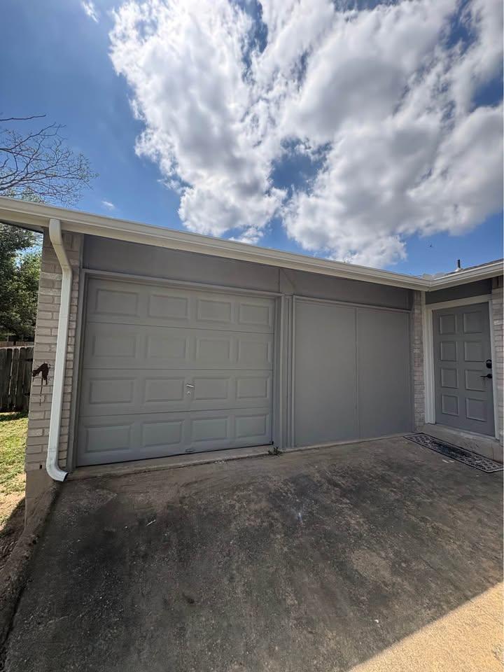 4009 Hillside DR — photo 4