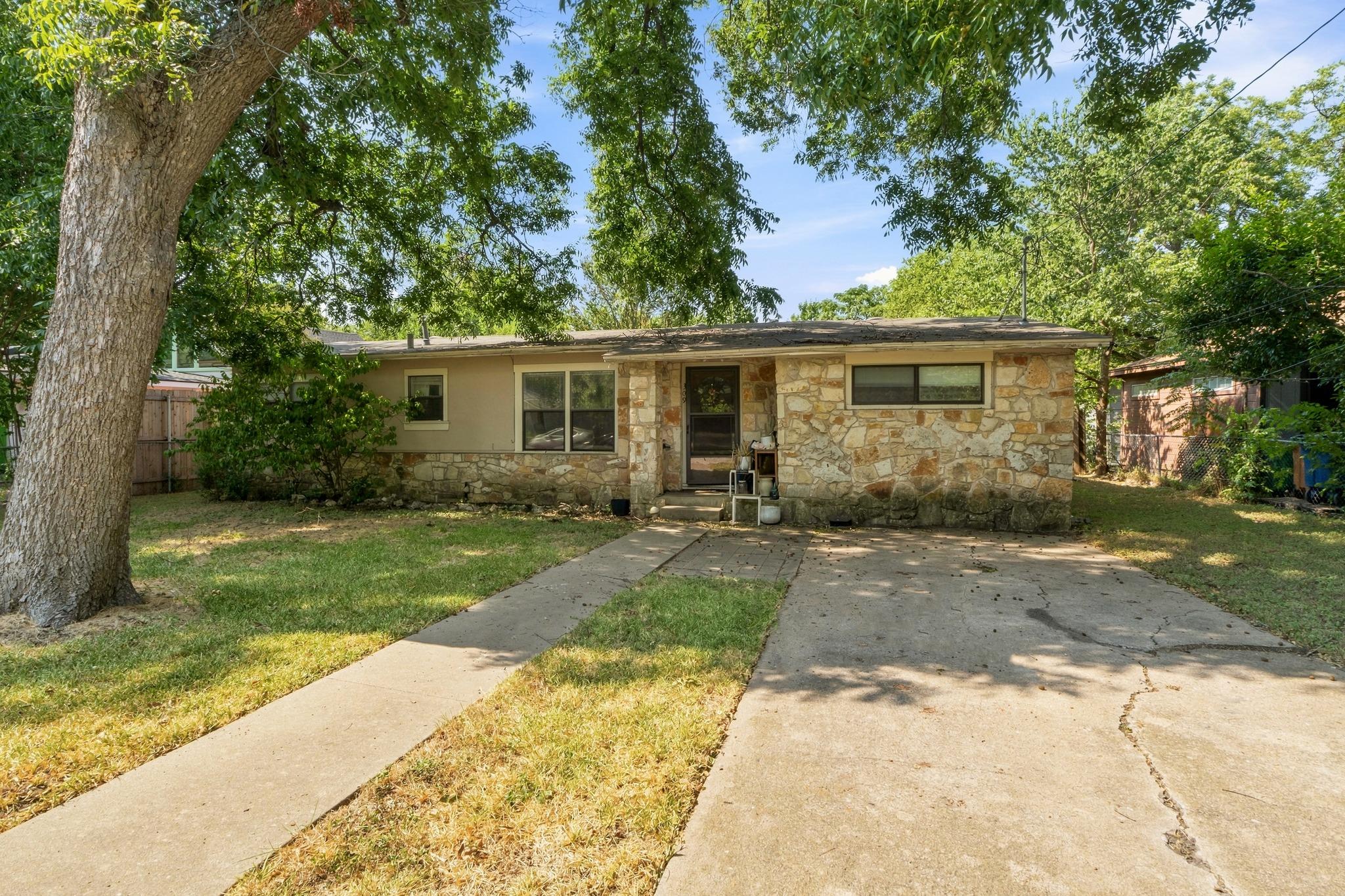 309 Brentwood ST