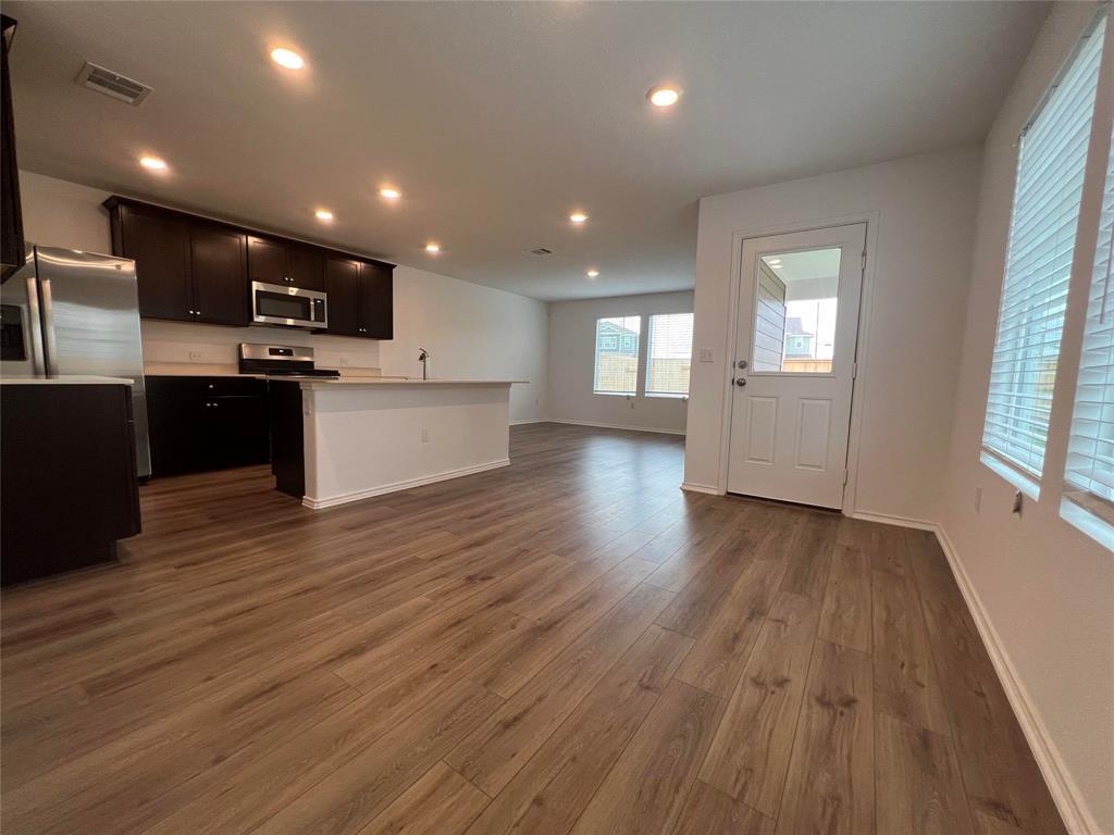 7224 Spotted Leaf WAY — photo 3