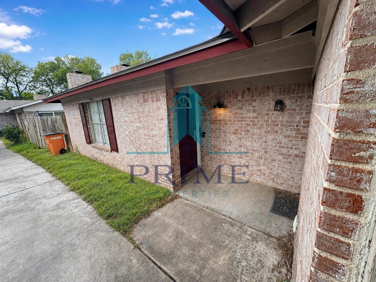 9900 Randall DR — photo 3