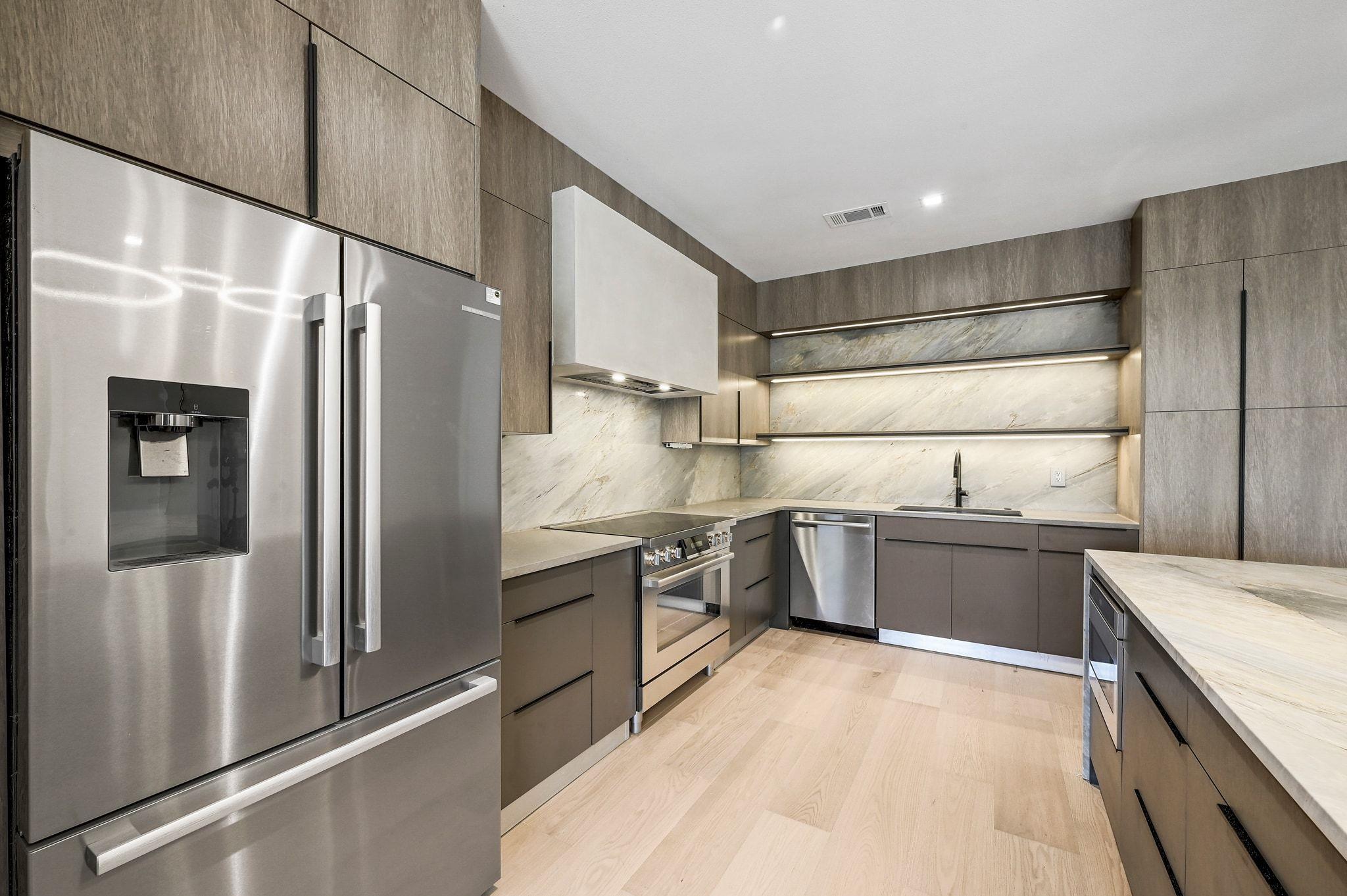 3600 Lamar BLVD #202 — photo 3