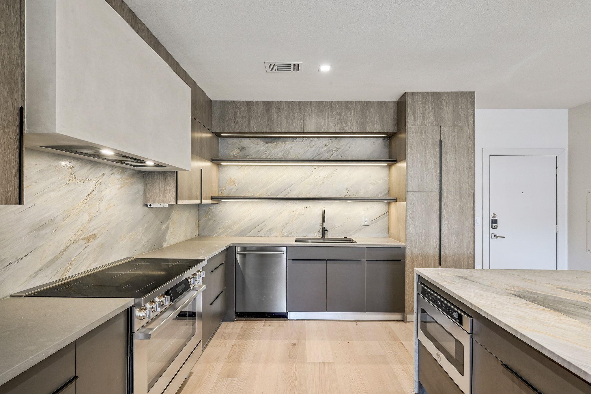 3600 Lamar BLVD #202 — photo 4